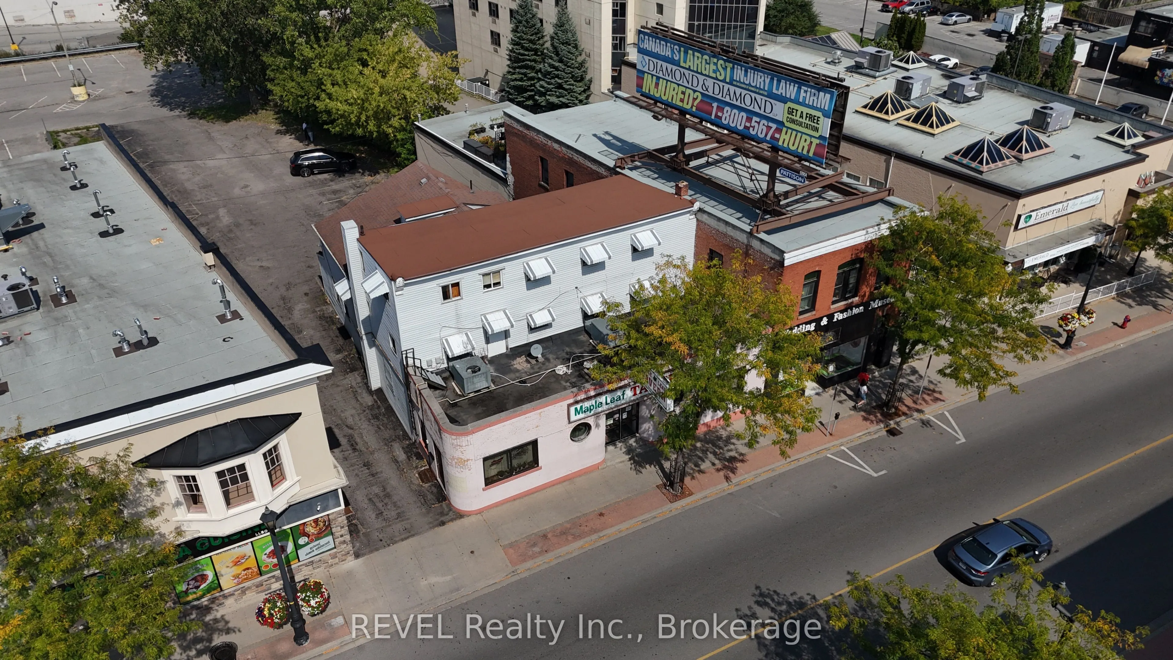 5829 Ferry Street