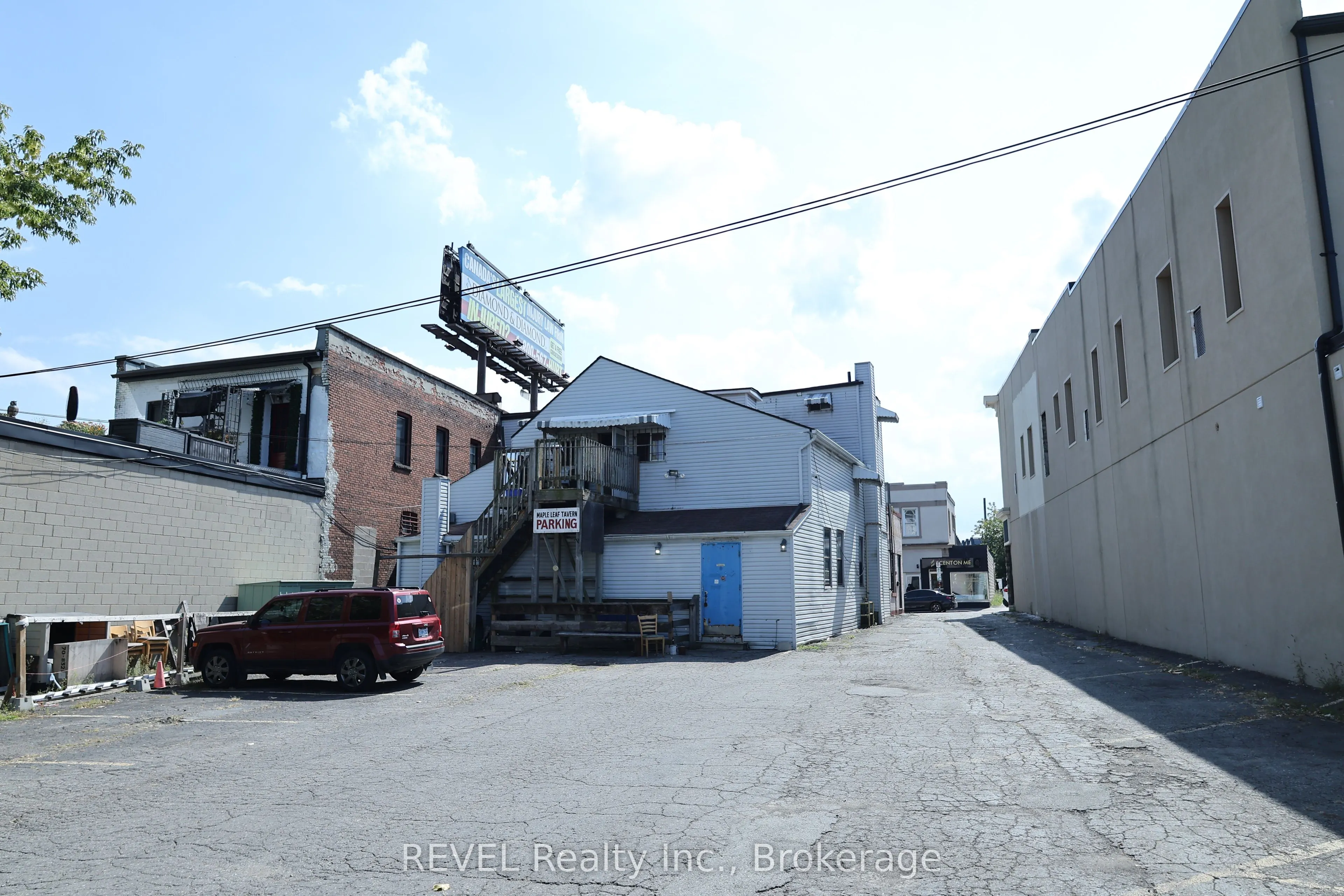 5829 Ferry Street