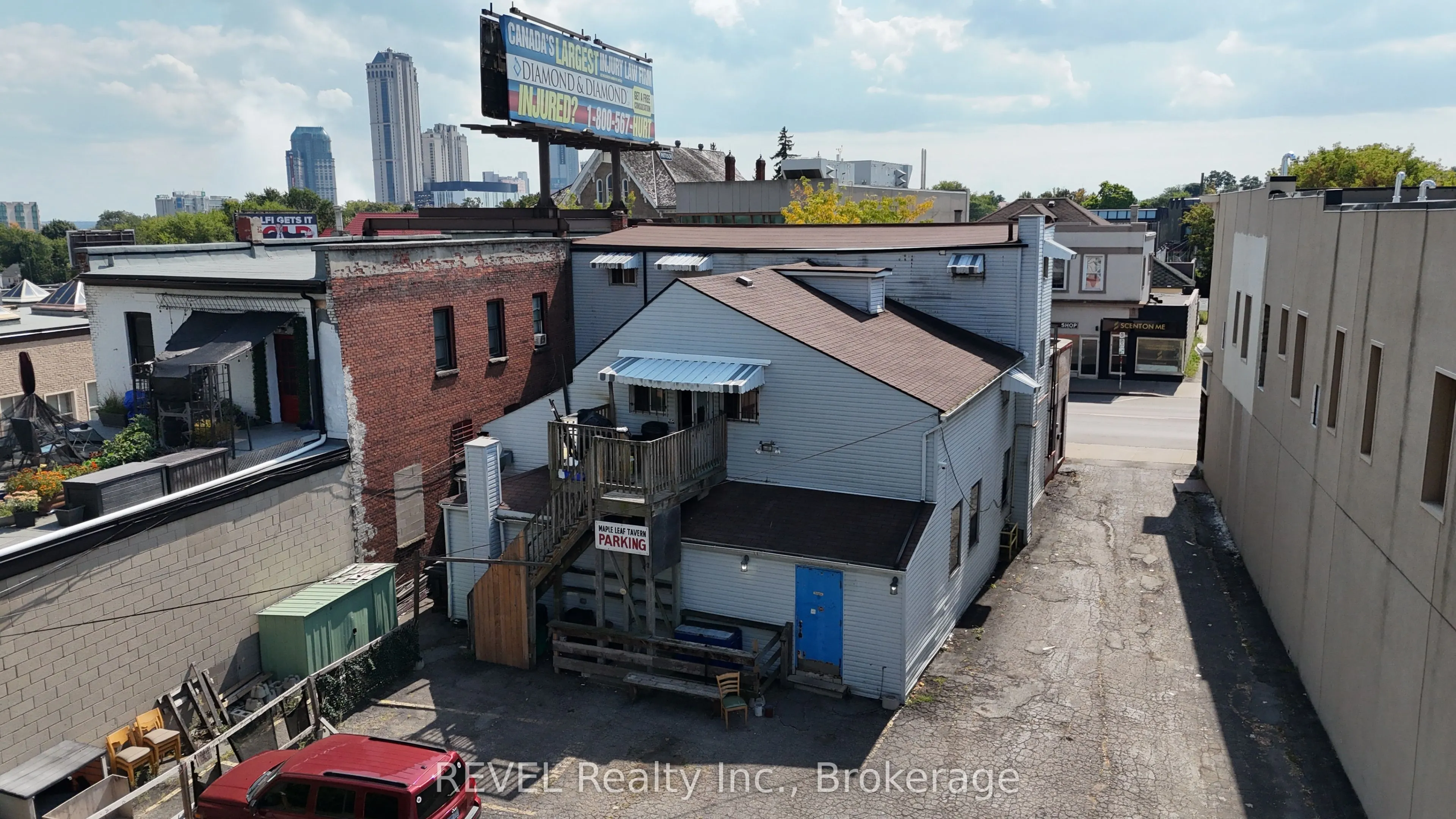5829 Ferry Street