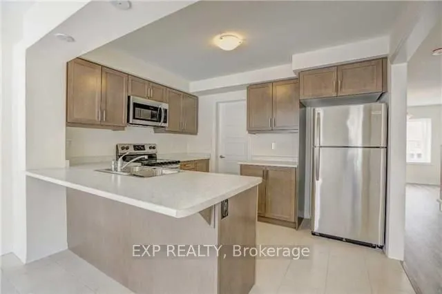 230 Avonsyde Boulevard, #17