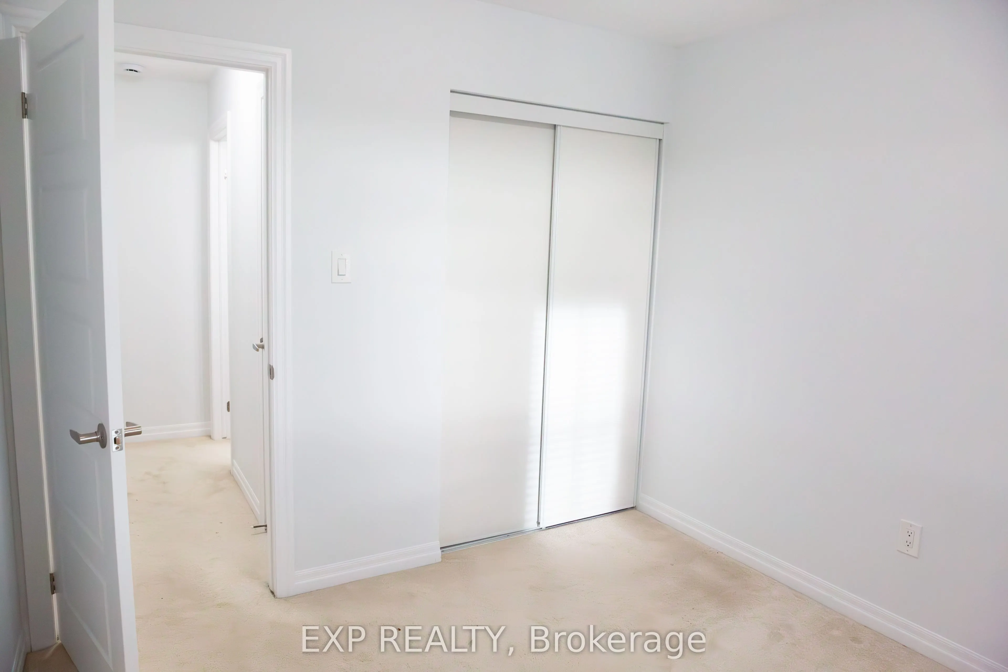 230 Avonsyde Boulevard, #17