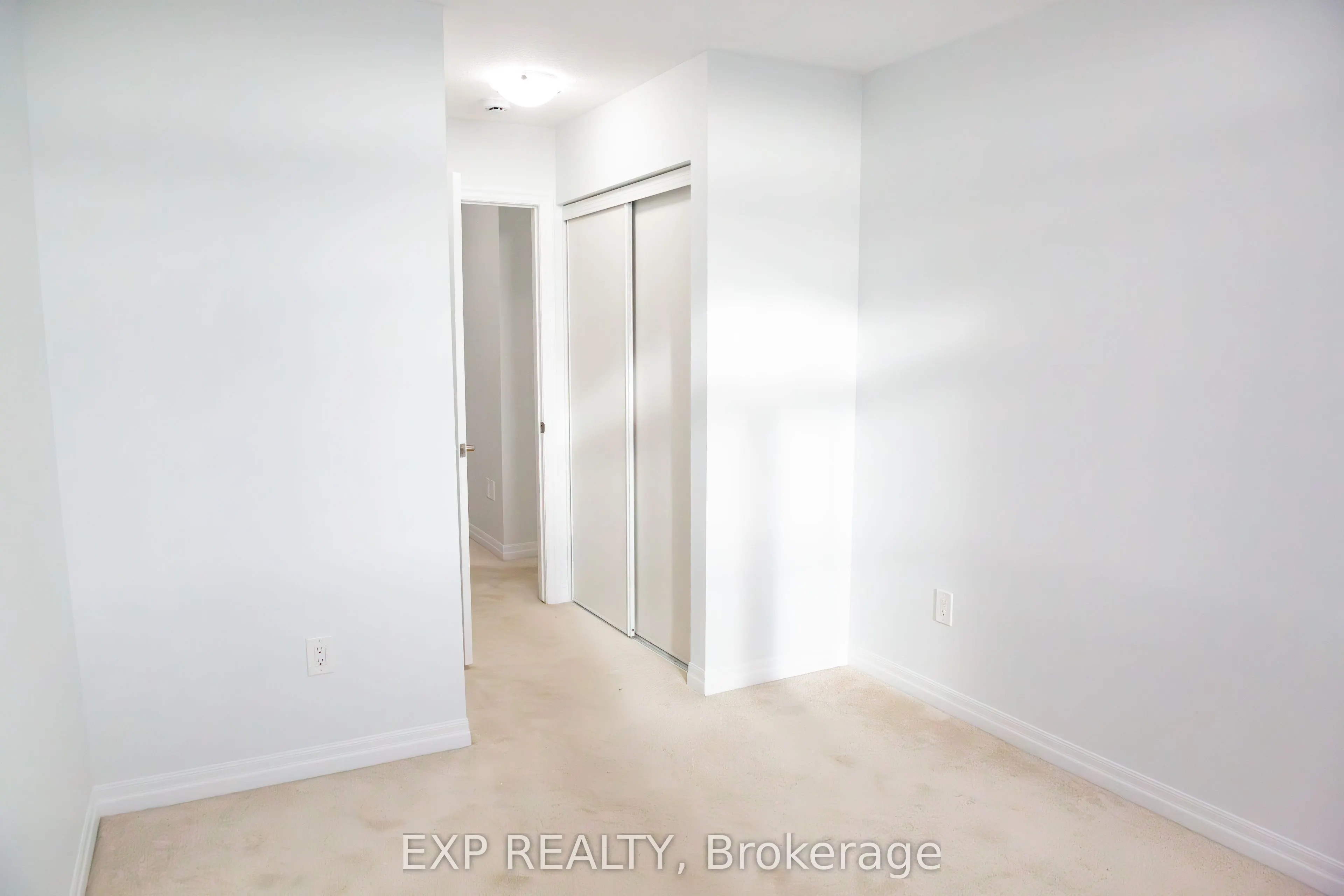 230 Avonsyde Boulevard, #17