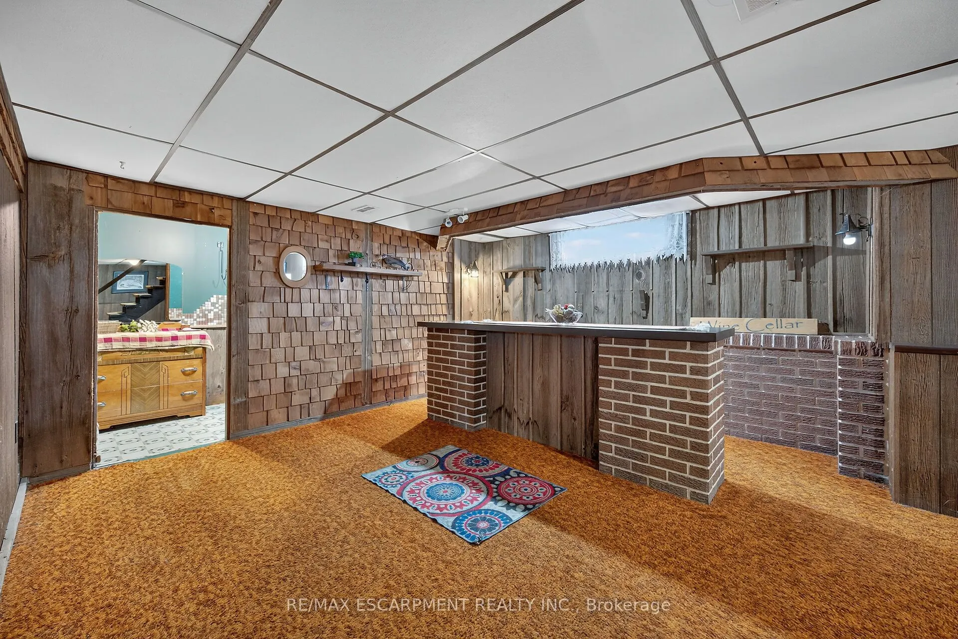 7082 Rainham Road