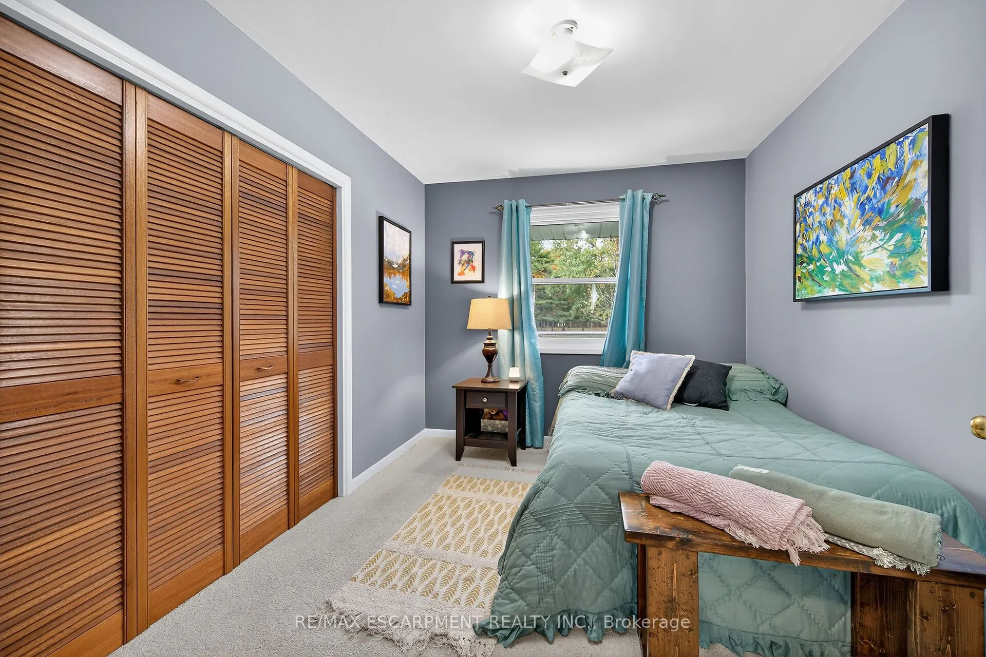 7082 Rainham Road