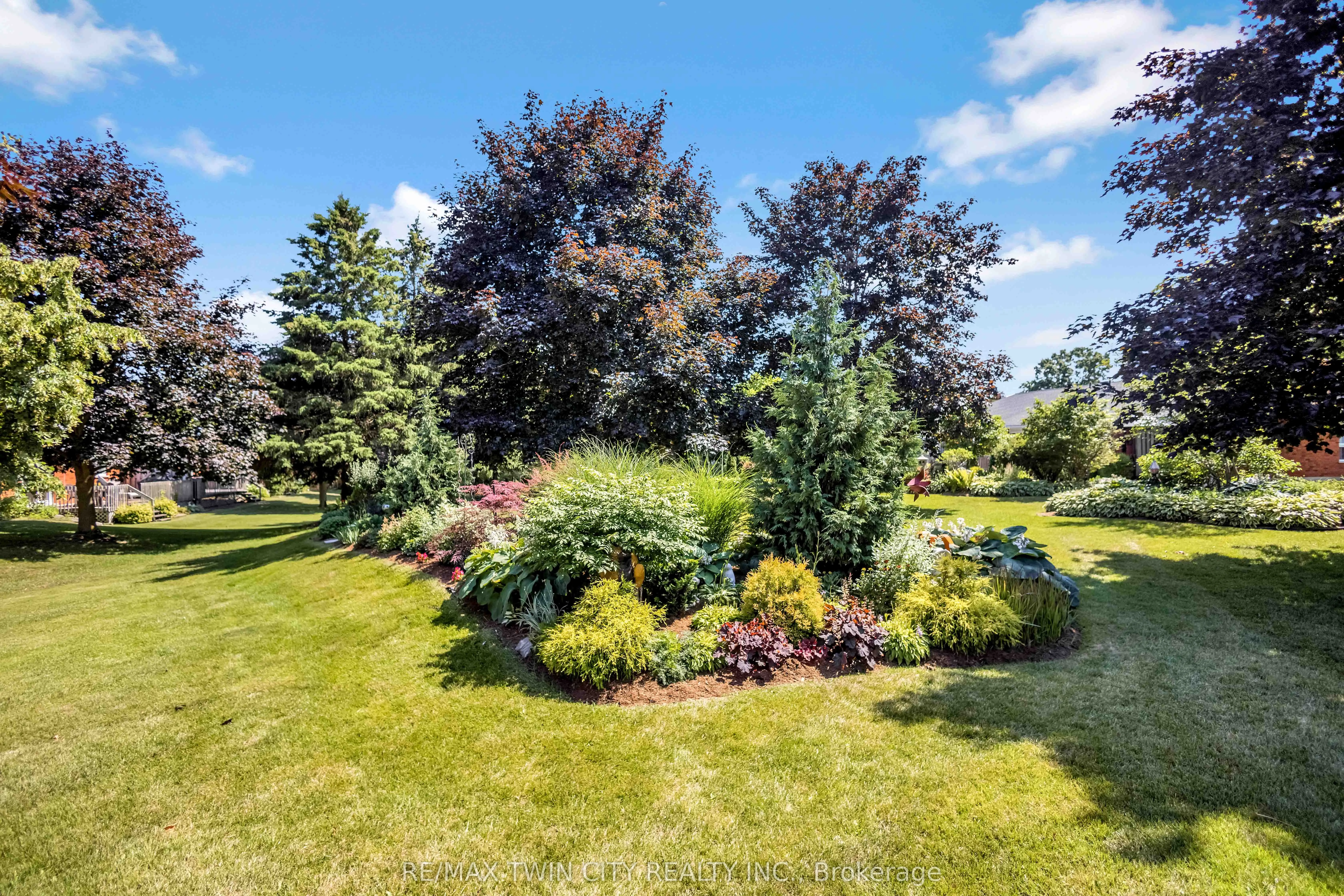 175 Victoria Street, #39
