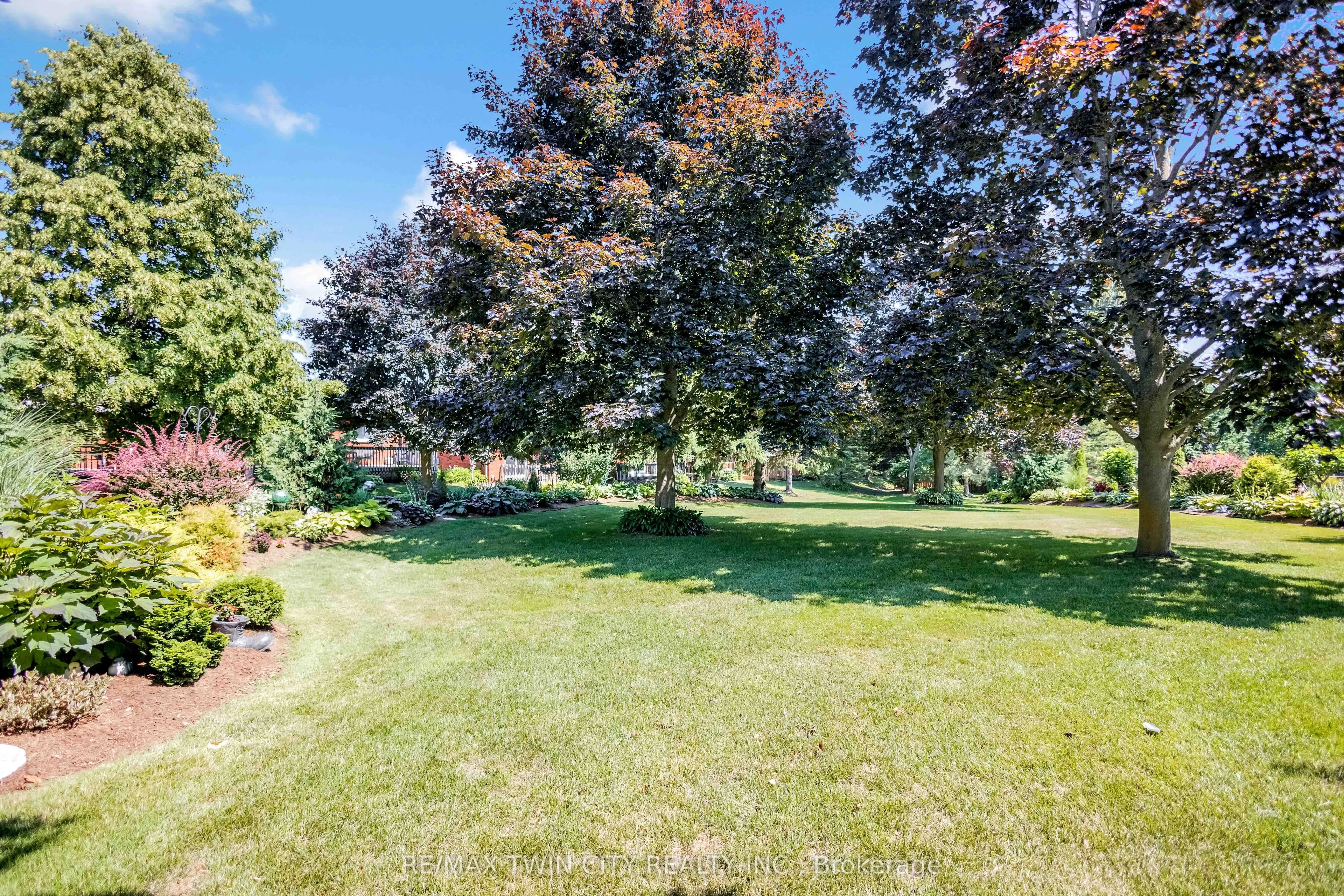 175 Victoria Street, #39