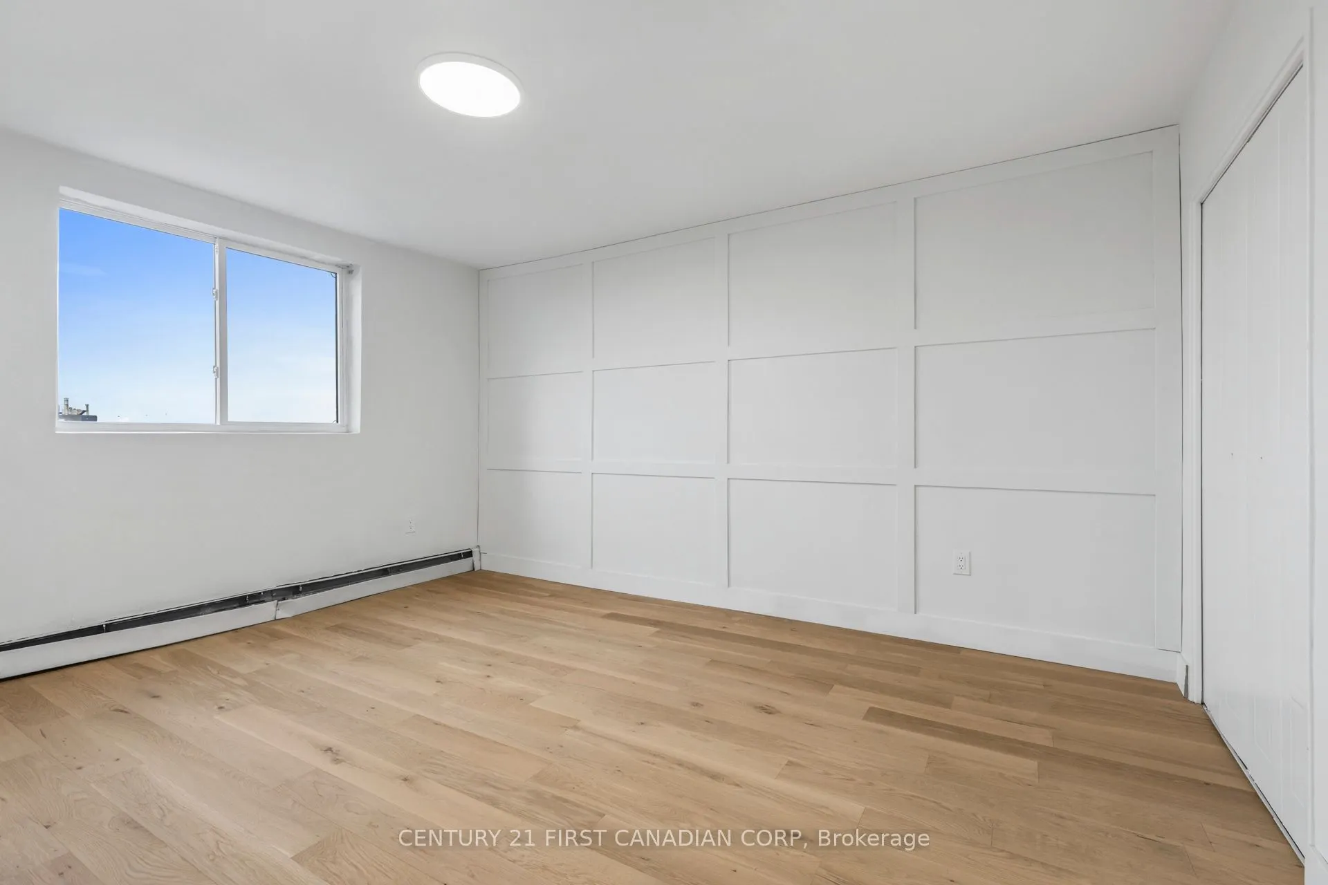 563 Mornington Avenue, #702