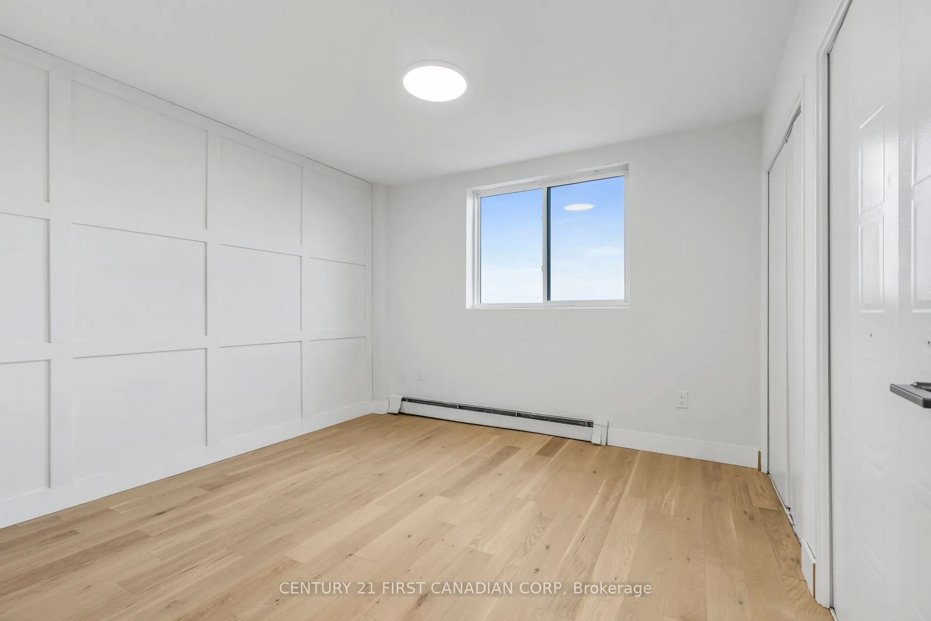 563 Mornington Avenue, #702