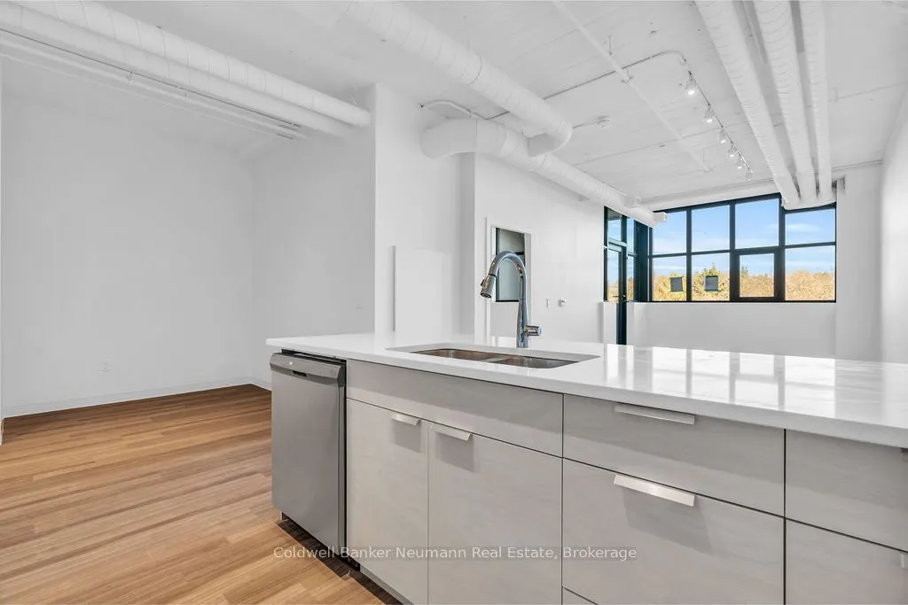 120 Huron Street, #314