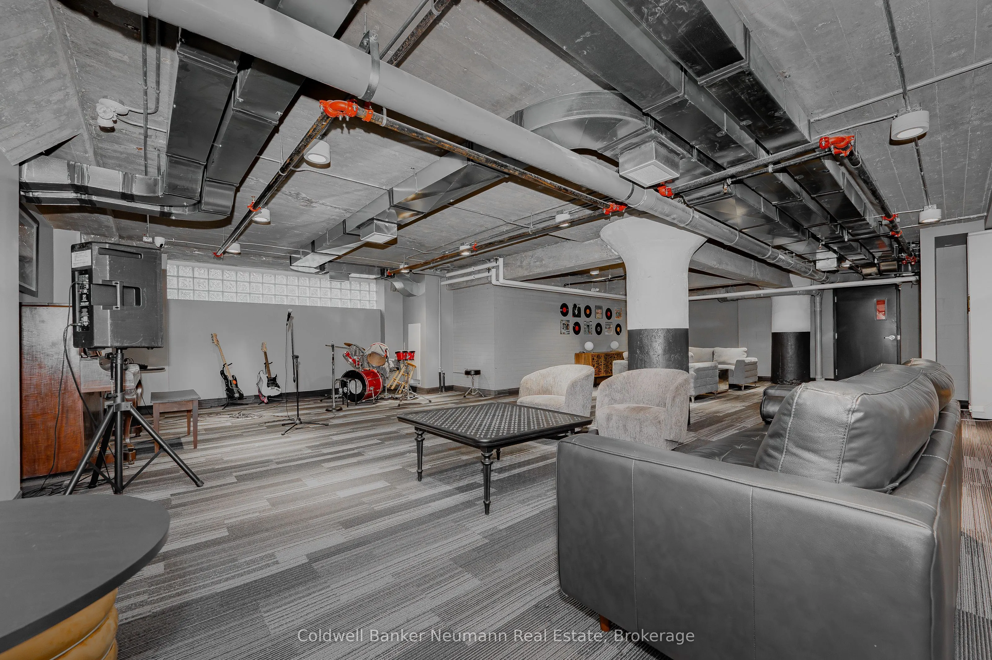 120 Huron Street, #314