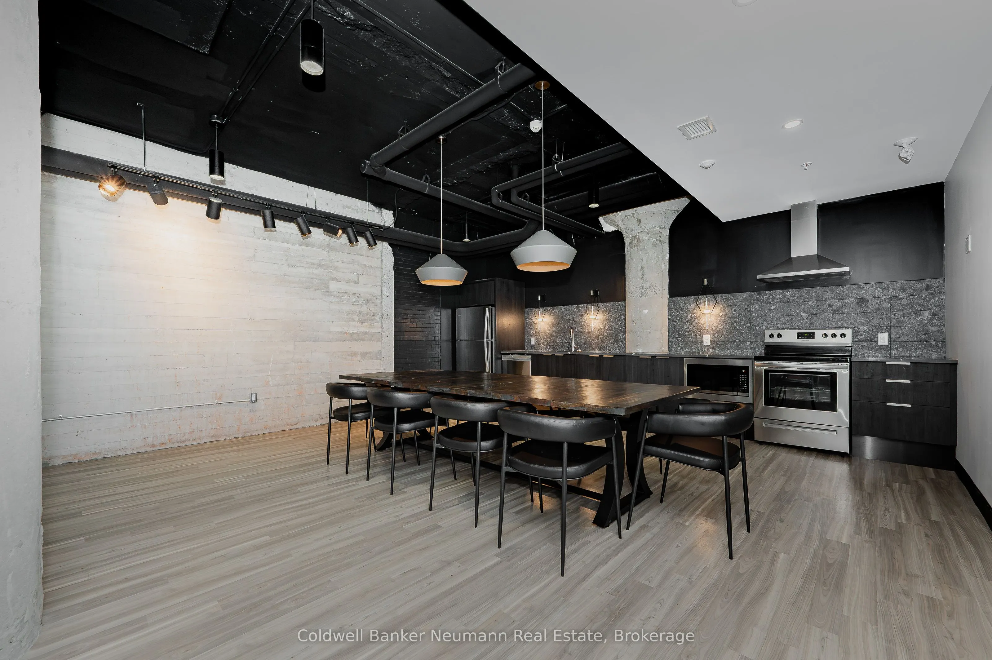 120 Huron Street, #314