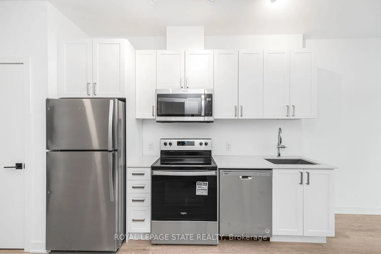2782 Barton Street E, #813