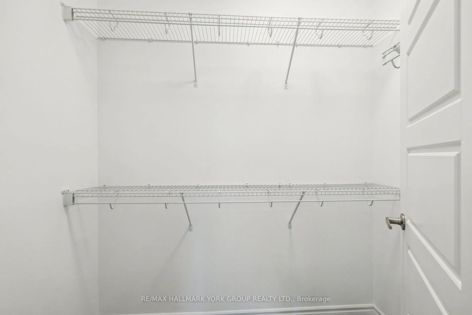 54 Histand Trail