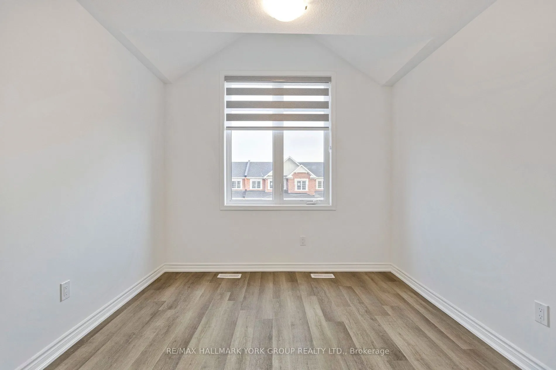 54 Histand Trail