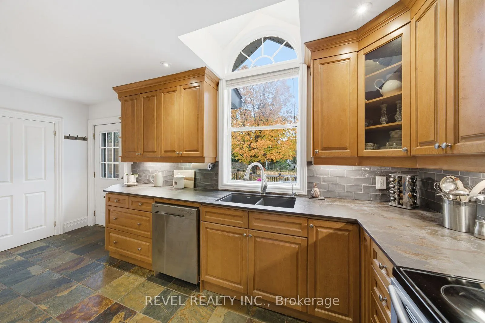 94 Elgin Street