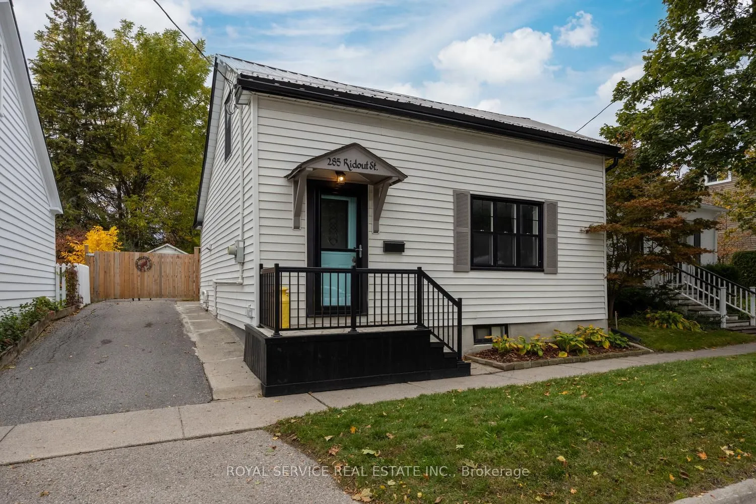 285 Ridout Street