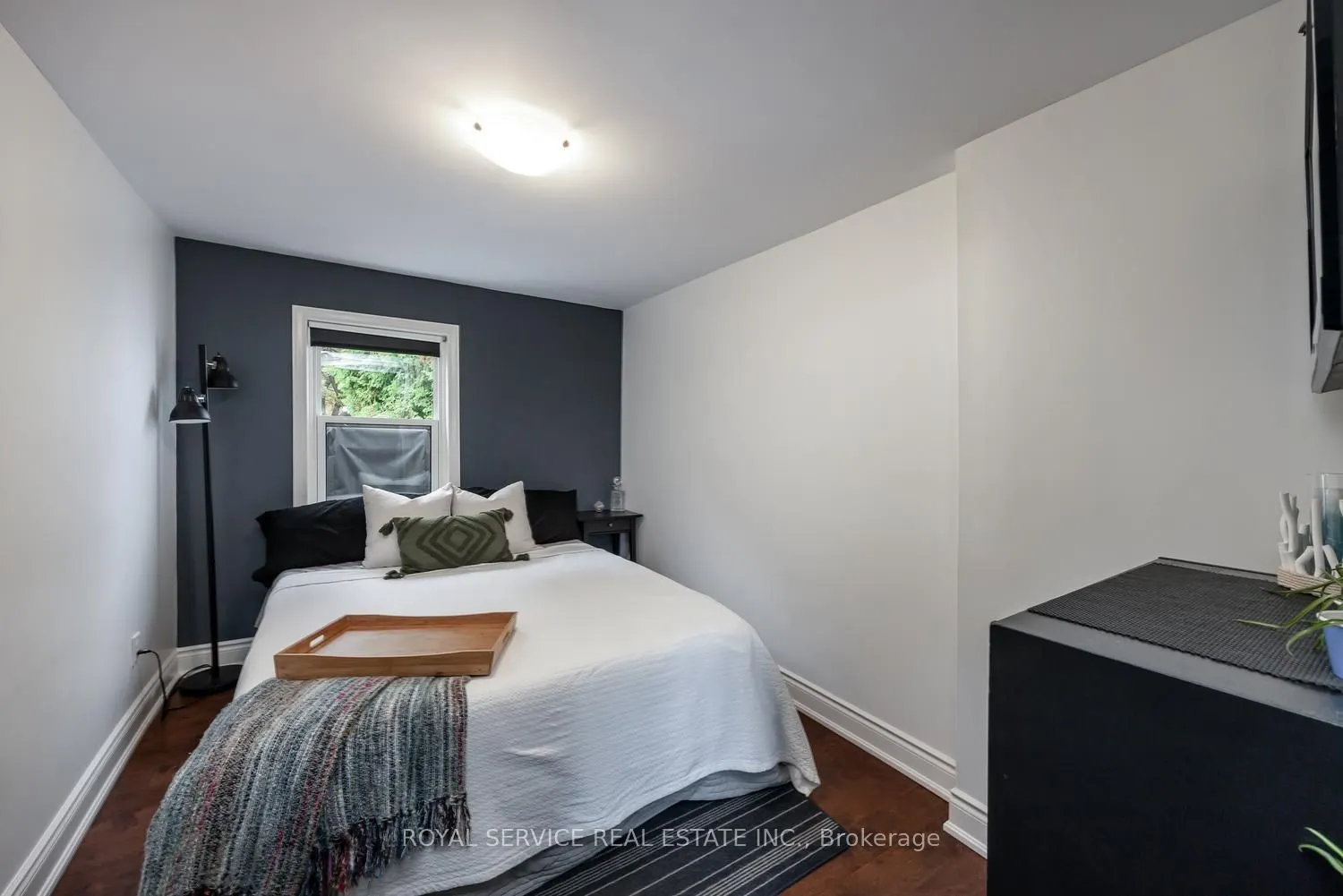 285 Ridout Street