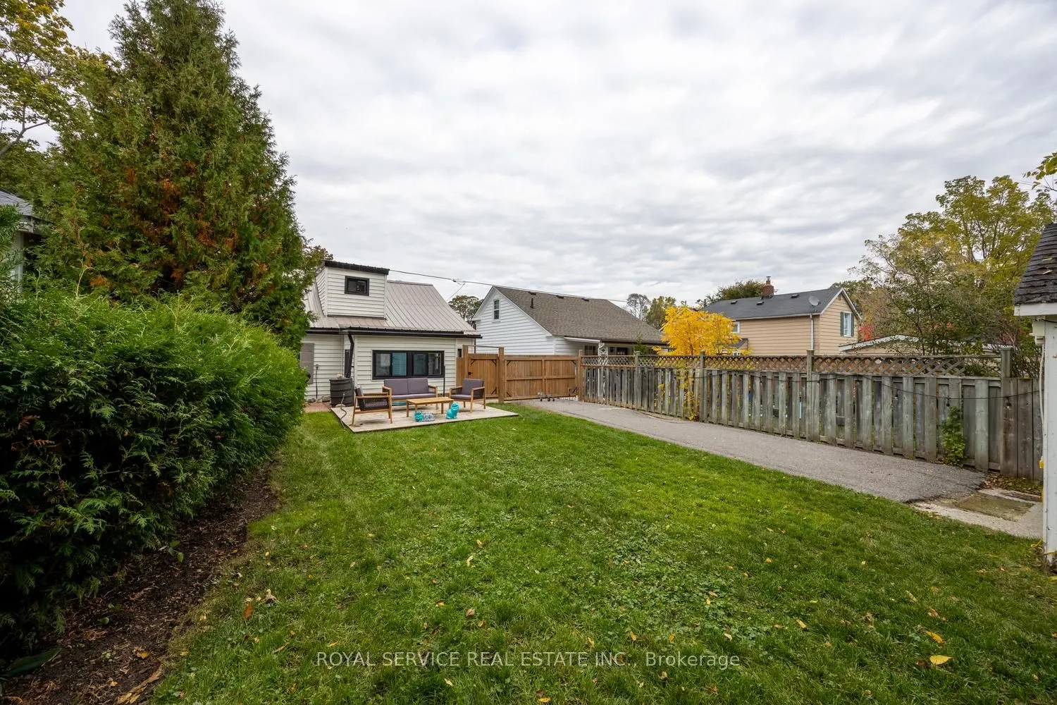285 Ridout Street