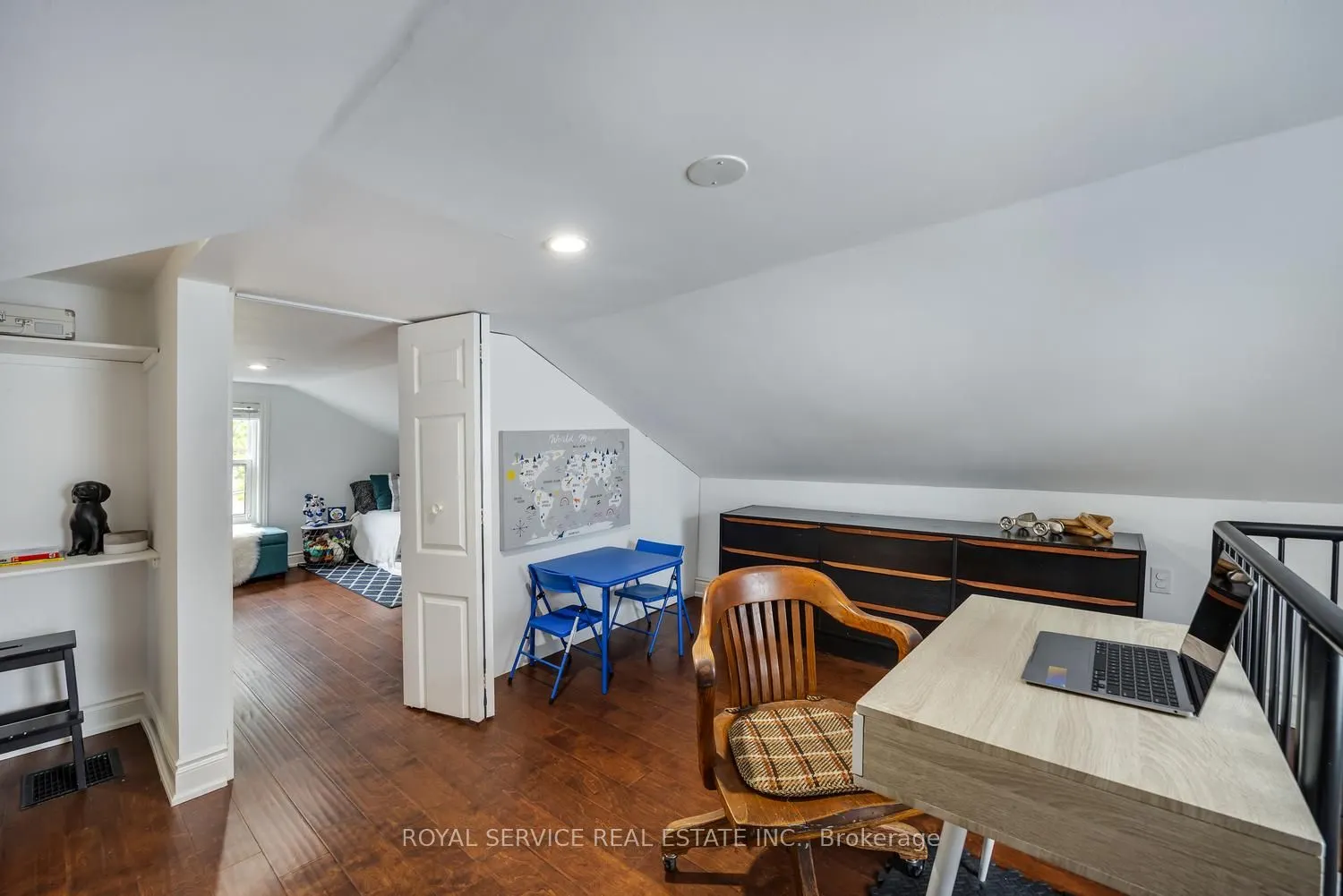 285 Ridout Street