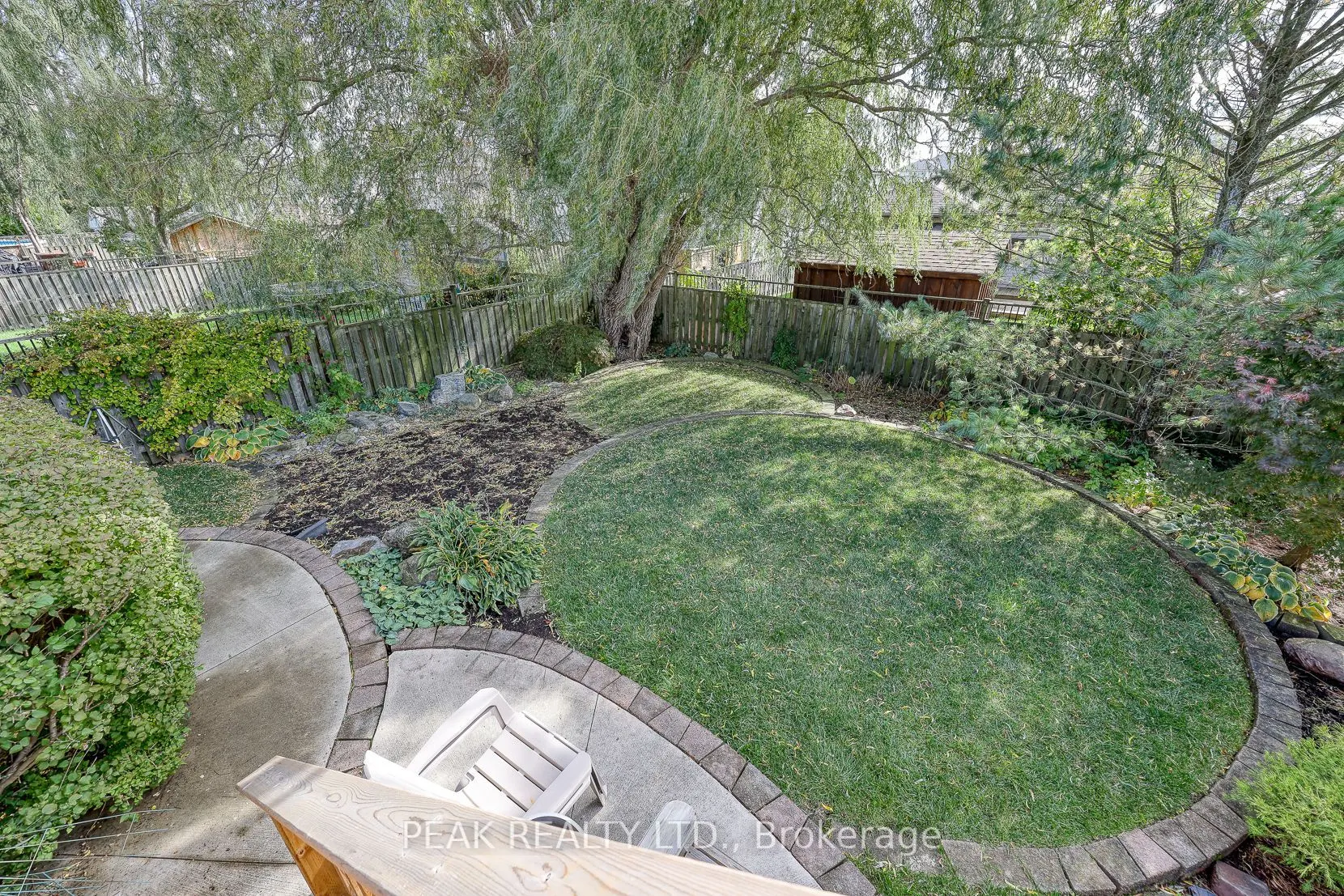 217 North Street E