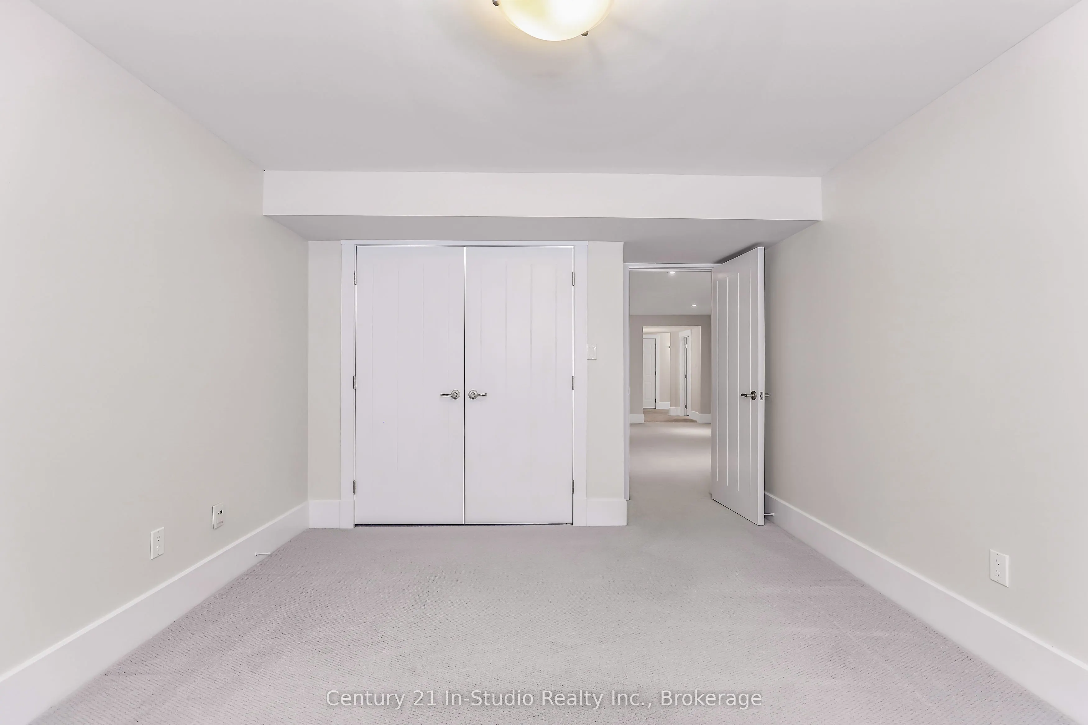 27 Carter Drive