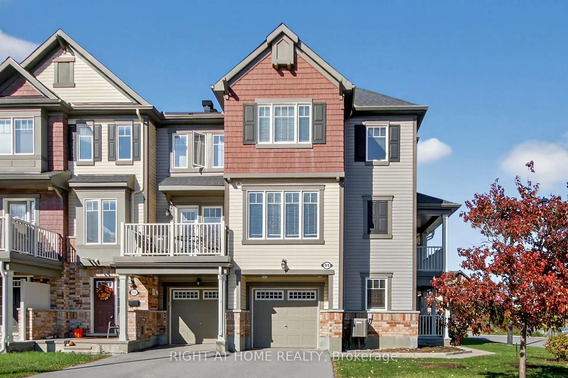 91 Buffalograss Crescent
