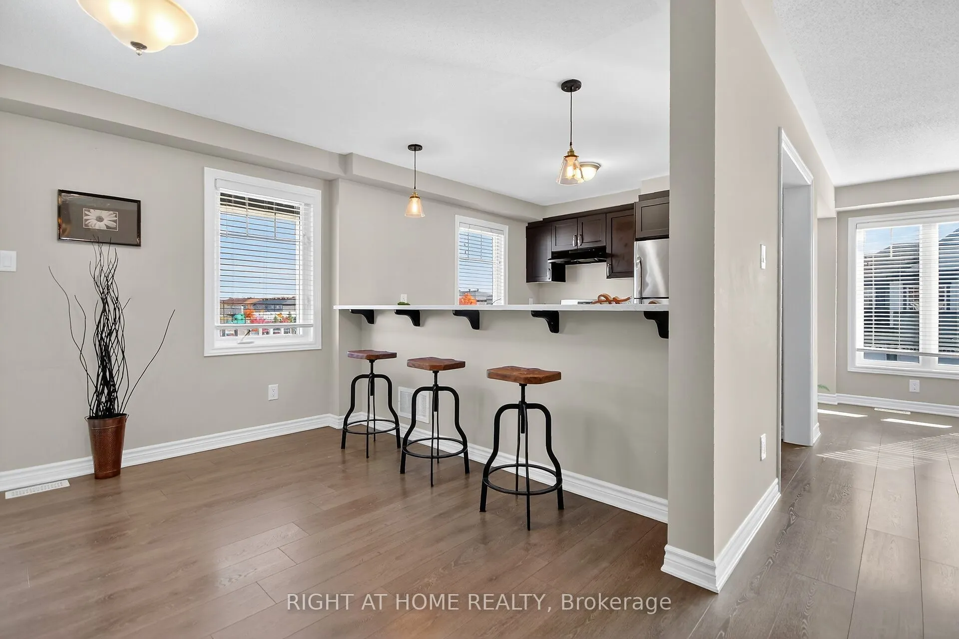 91 Buffalograss Crescent