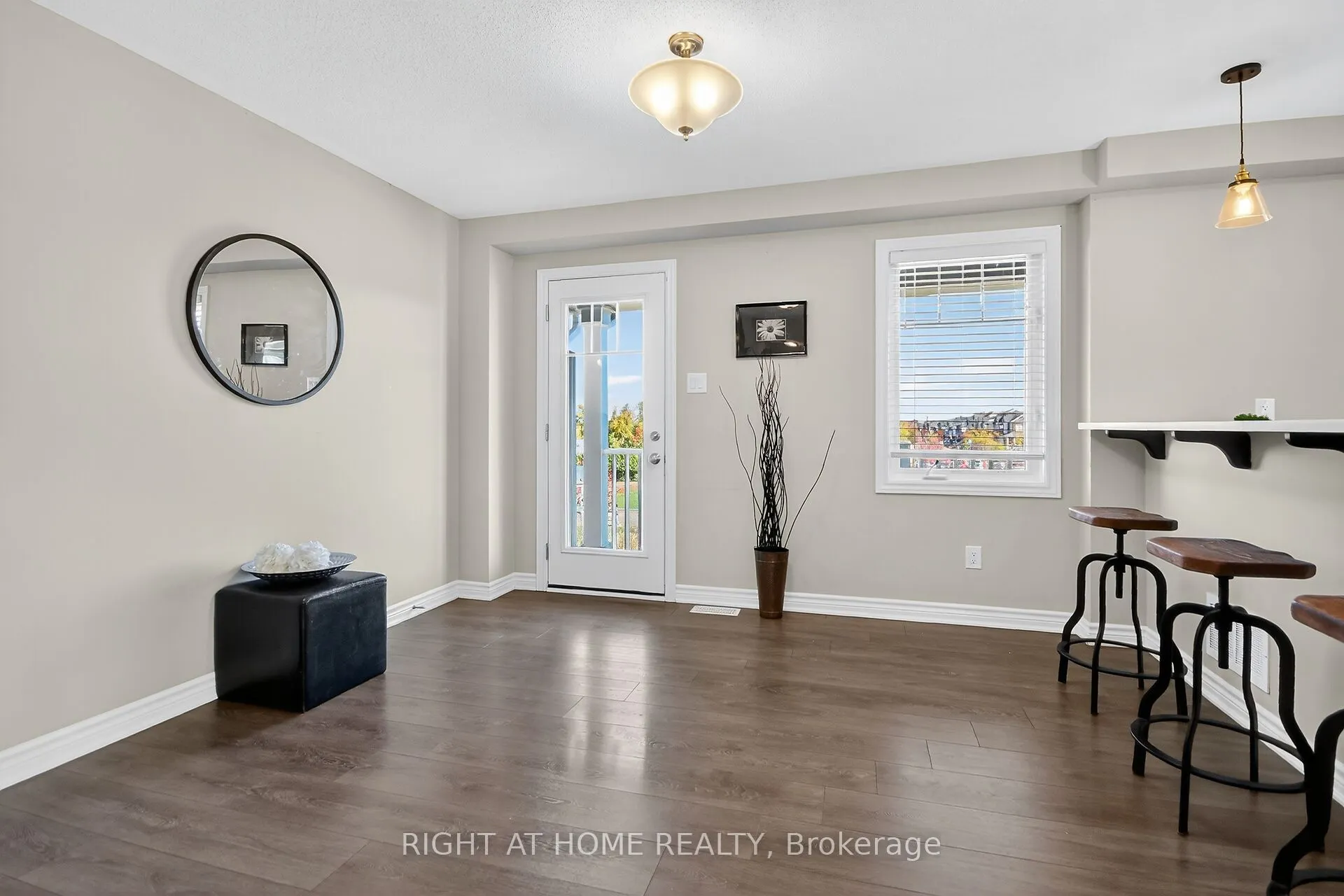 91 Buffalograss Crescent