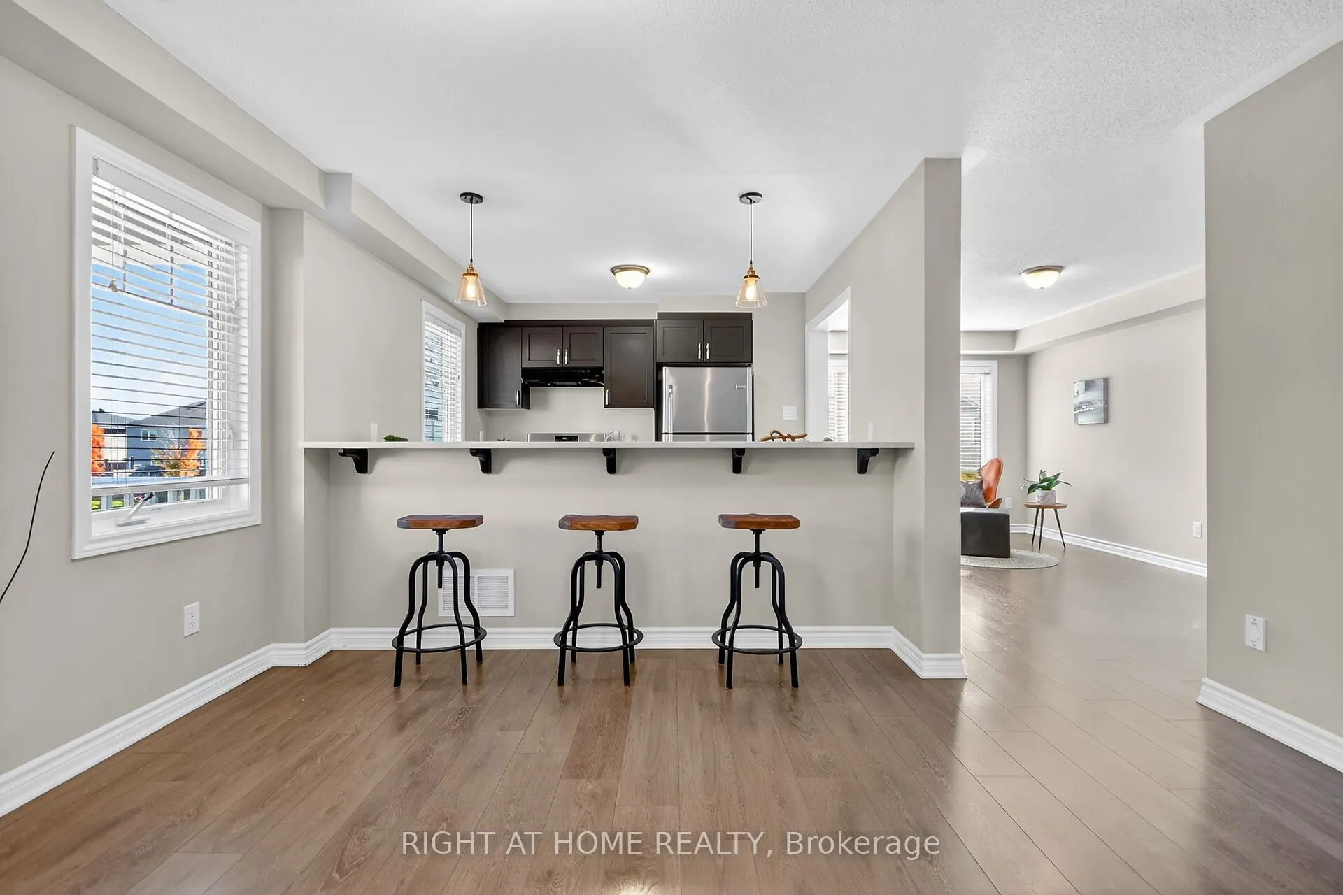 91 Buffalograss Crescent