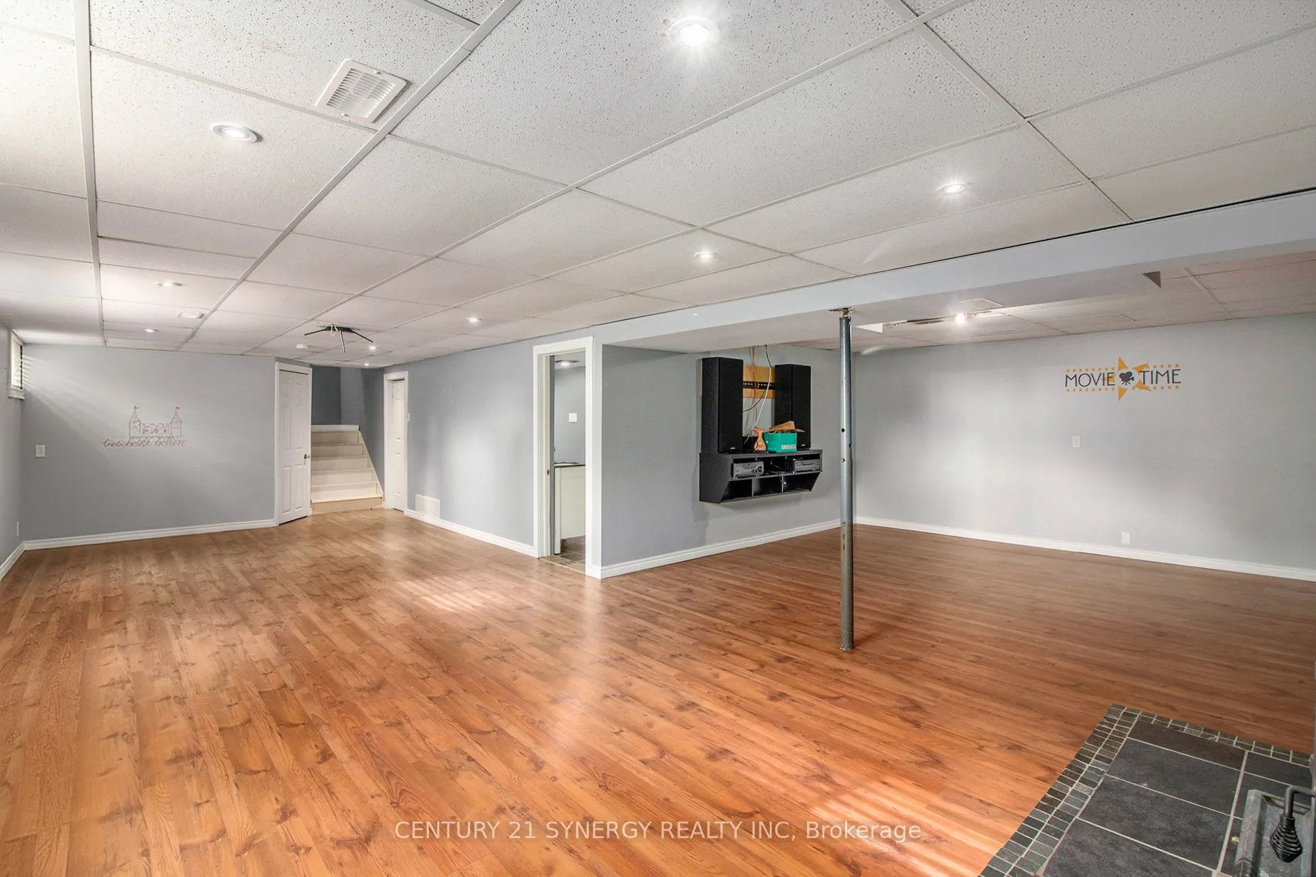 1321 Route 500 Route W