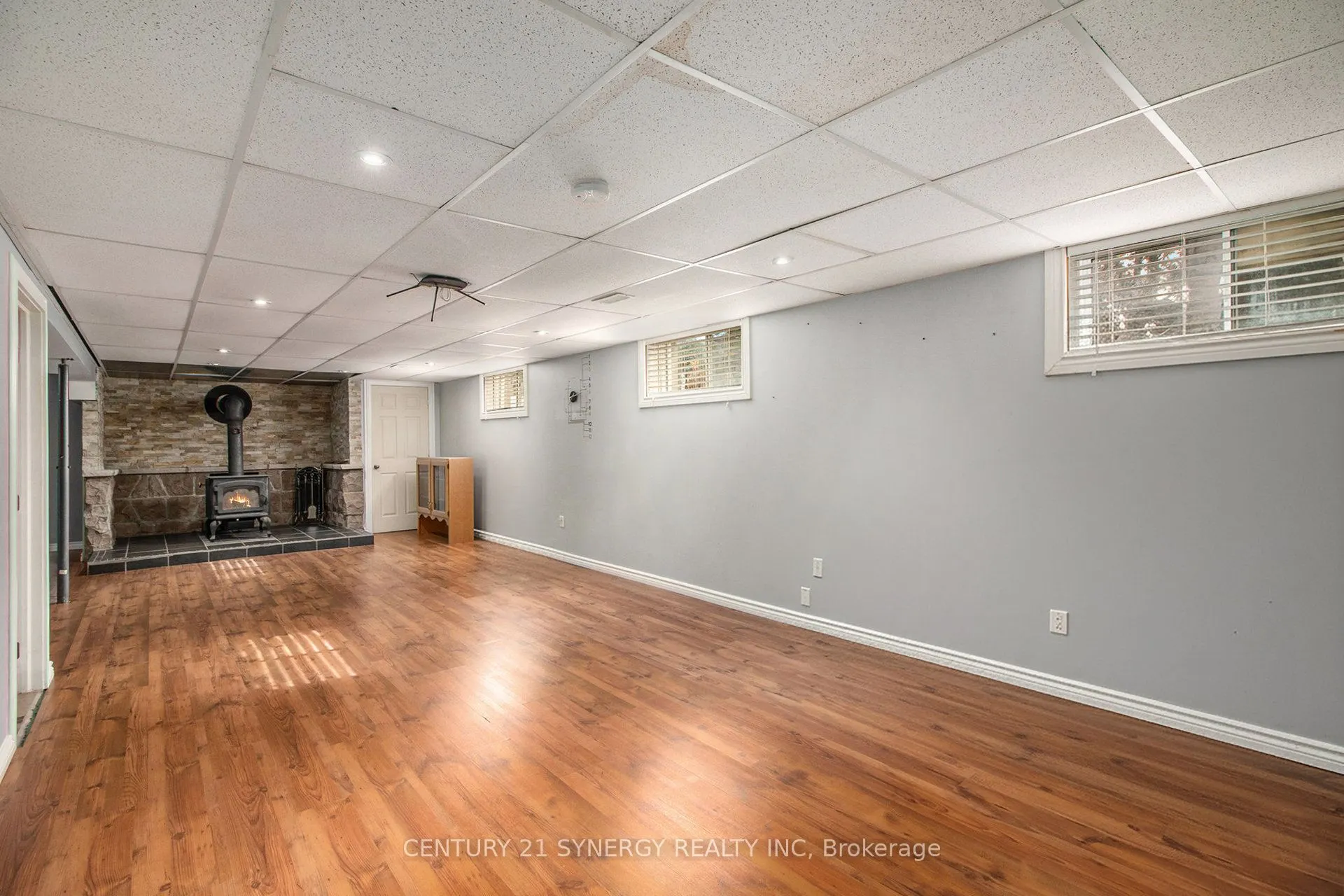 1321 Route 500 Route W