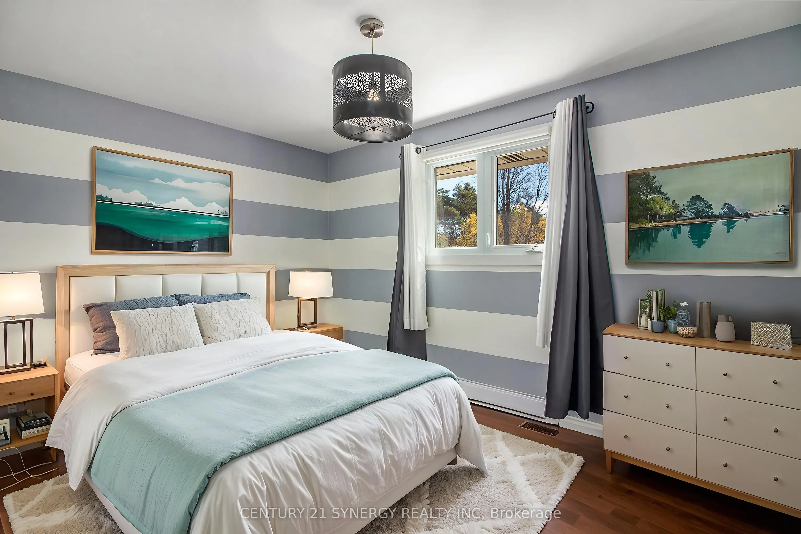 1321 Route 500 Route W