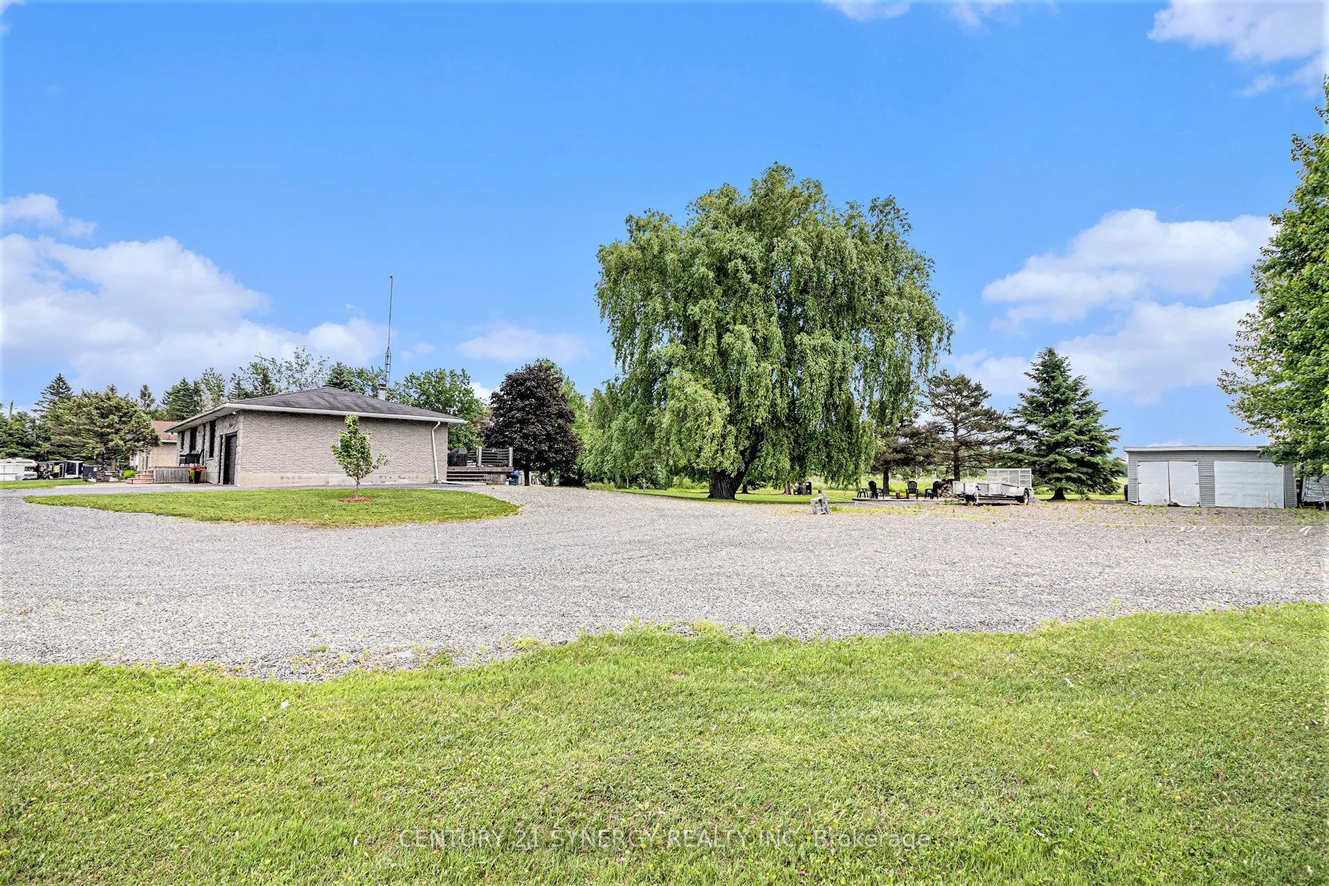 1321 Route 500 Route W