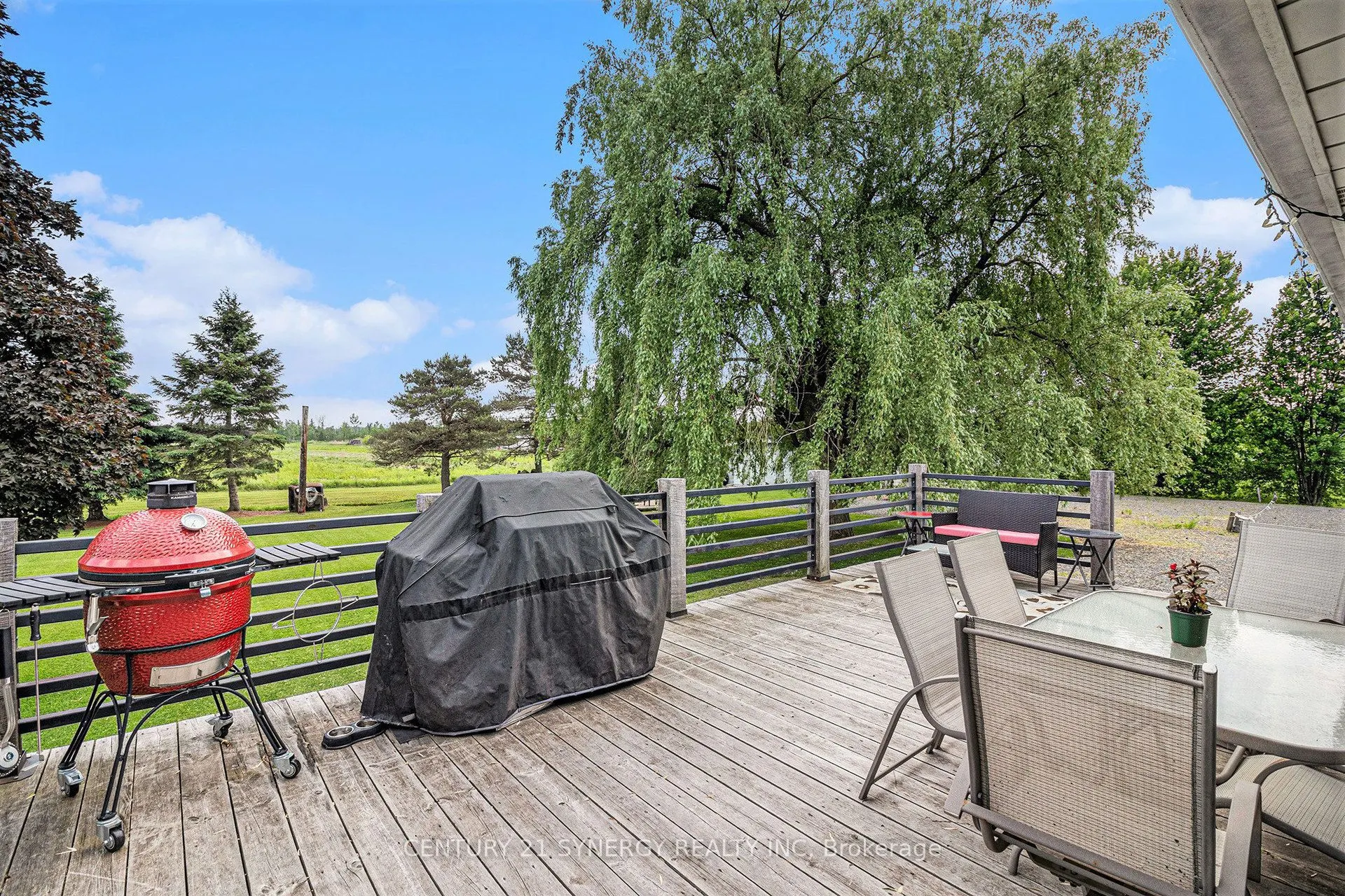 1321 Route 500 Route W