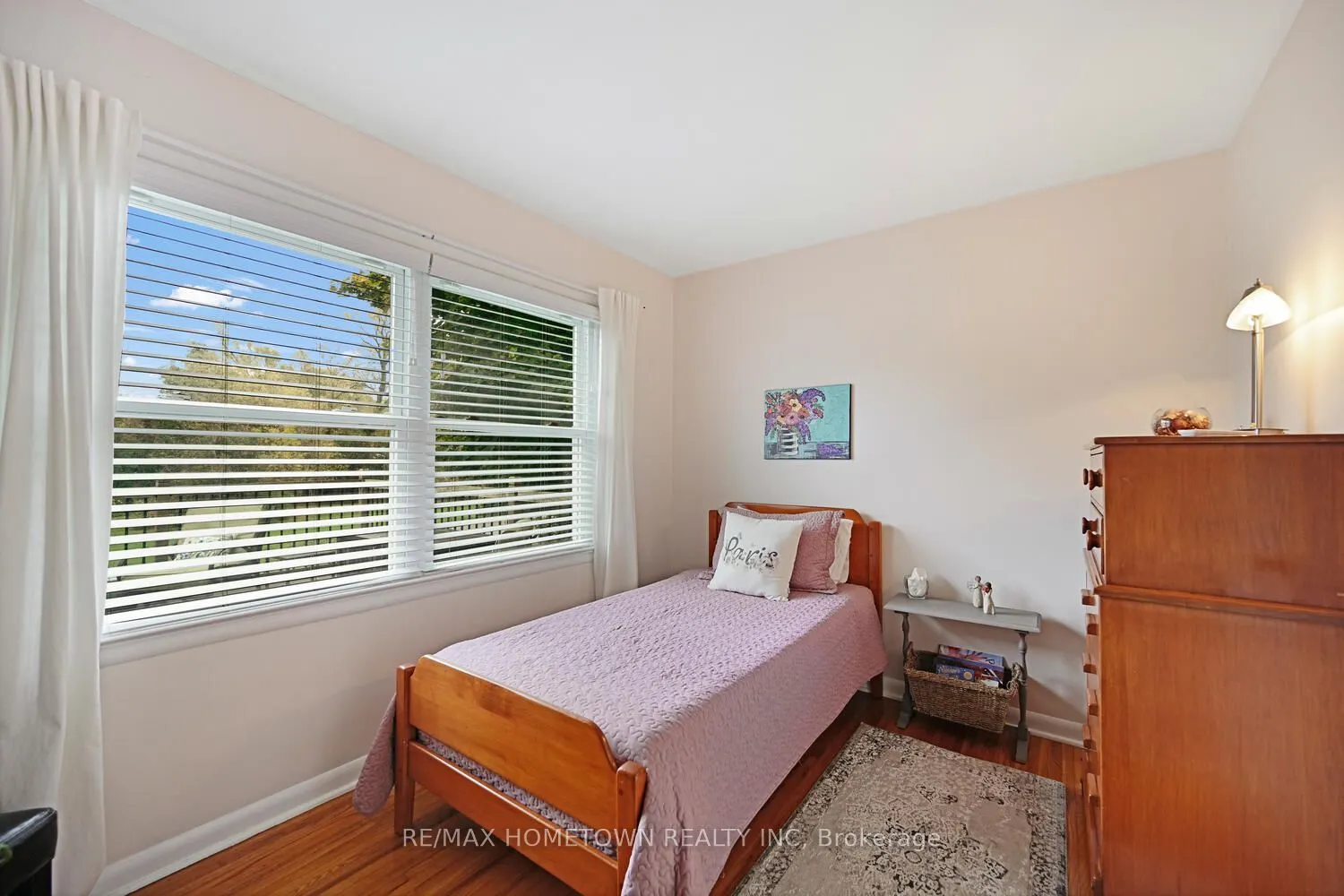 64 Brookview Place