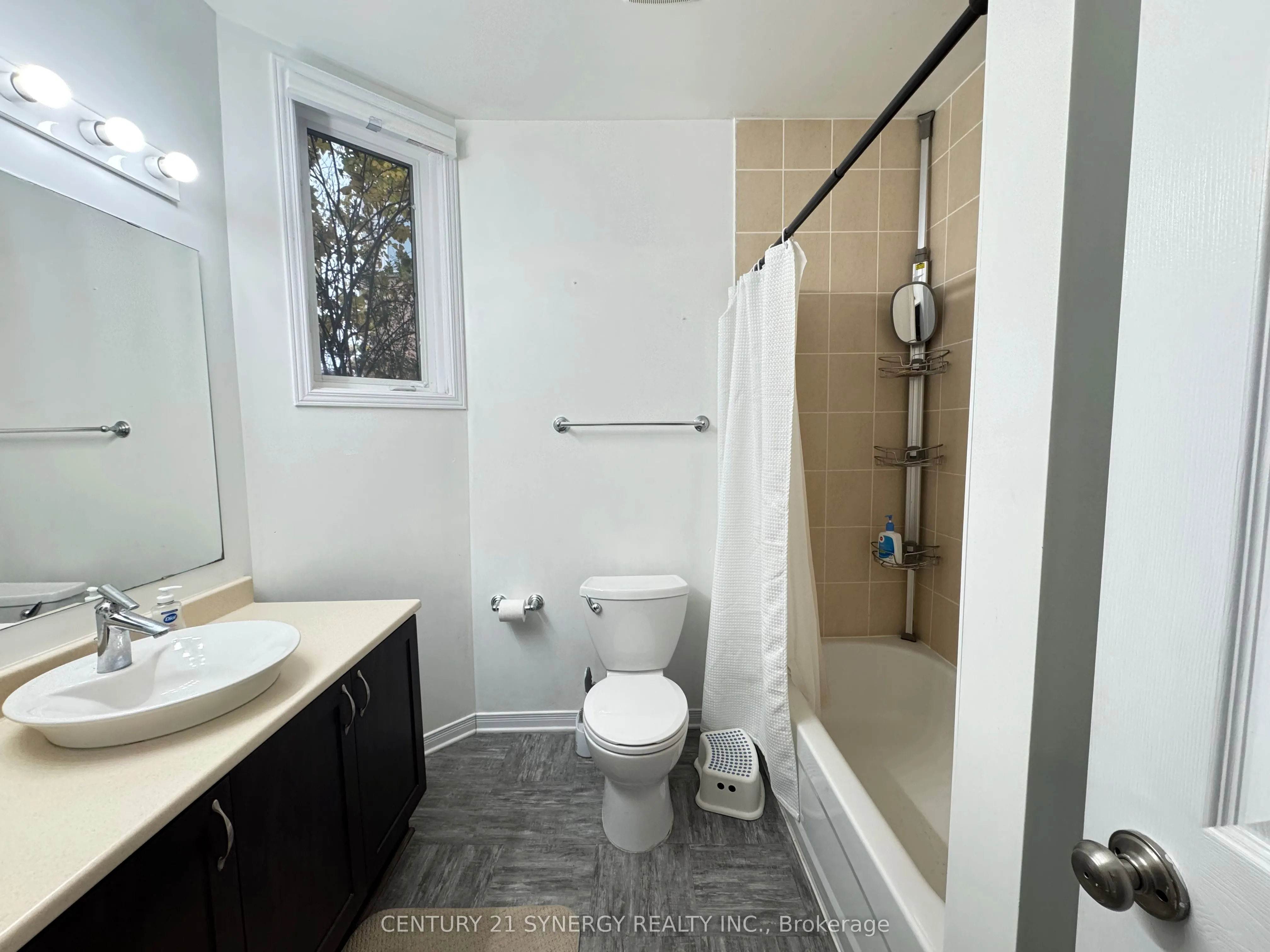 260 Fir Lane, #24