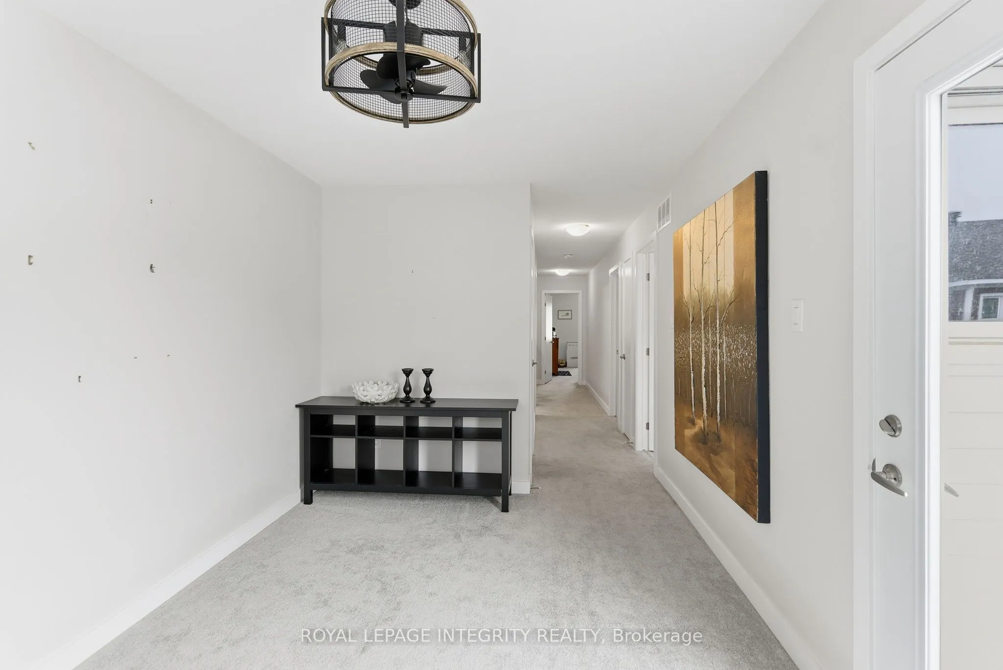 820 Bascule Place