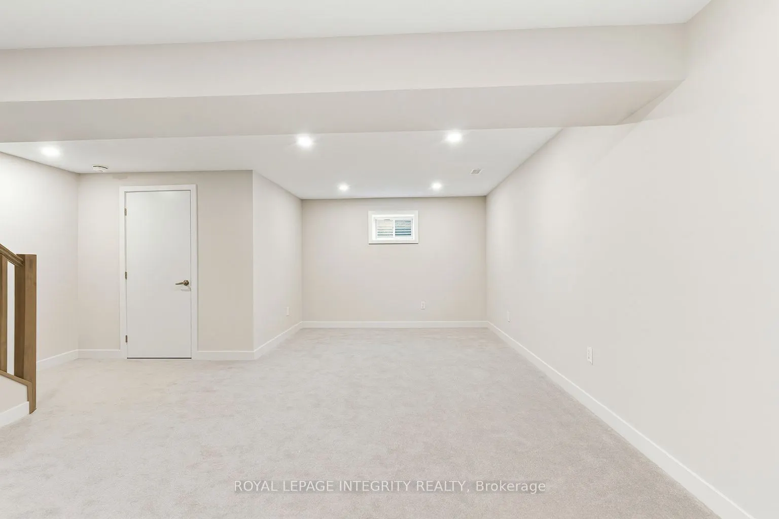820 Bascule Place