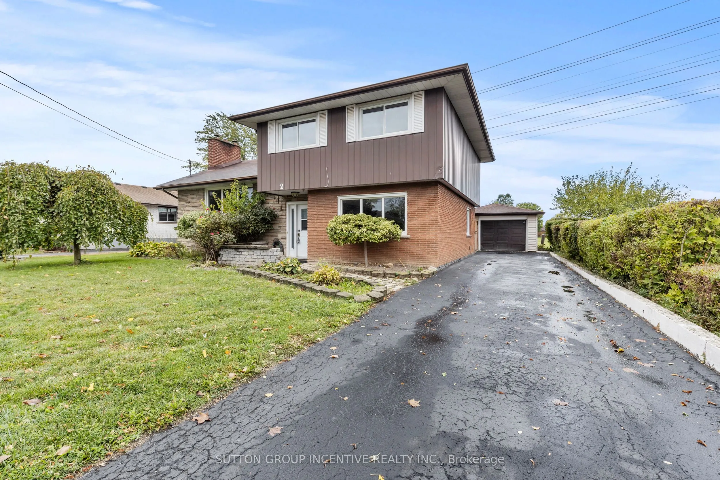 2 Hendershot Avenue