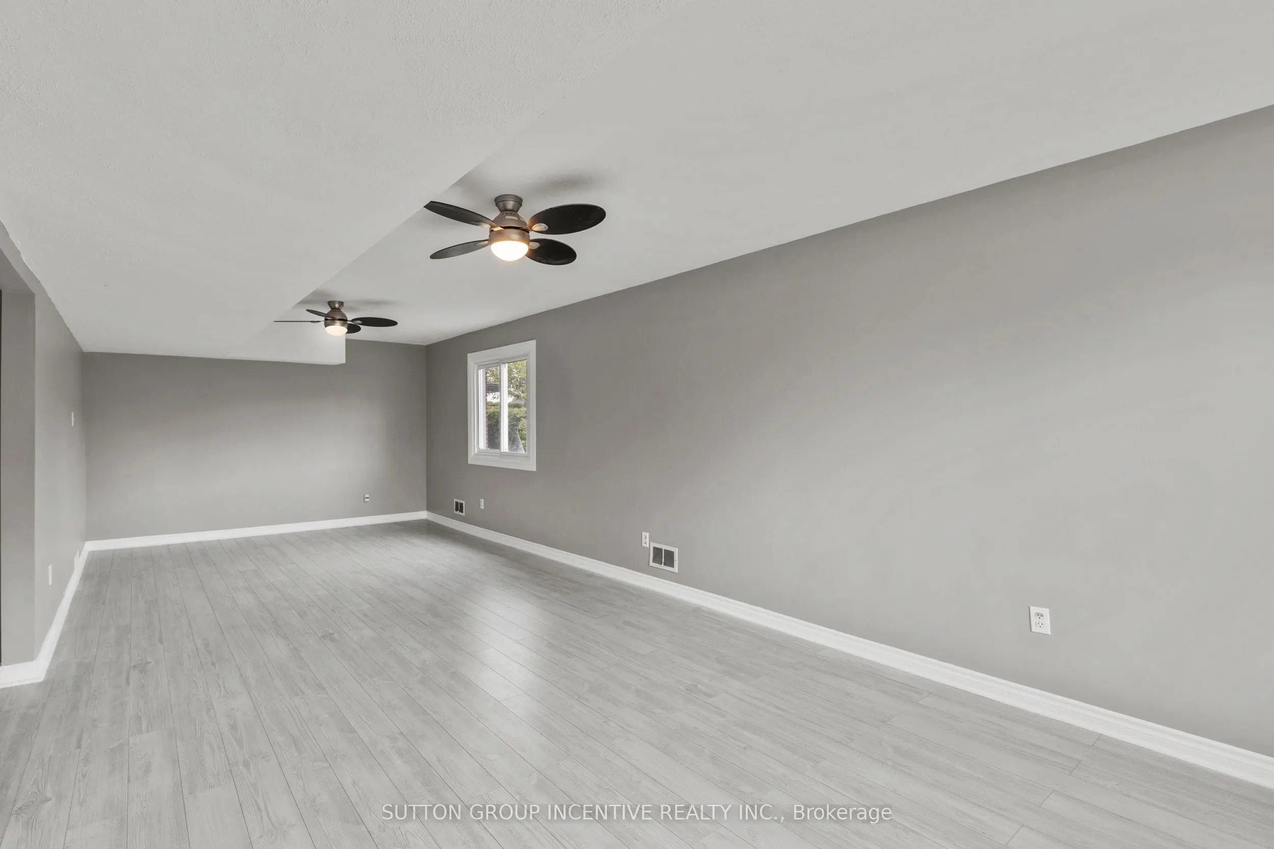 2 Hendershot Avenue
