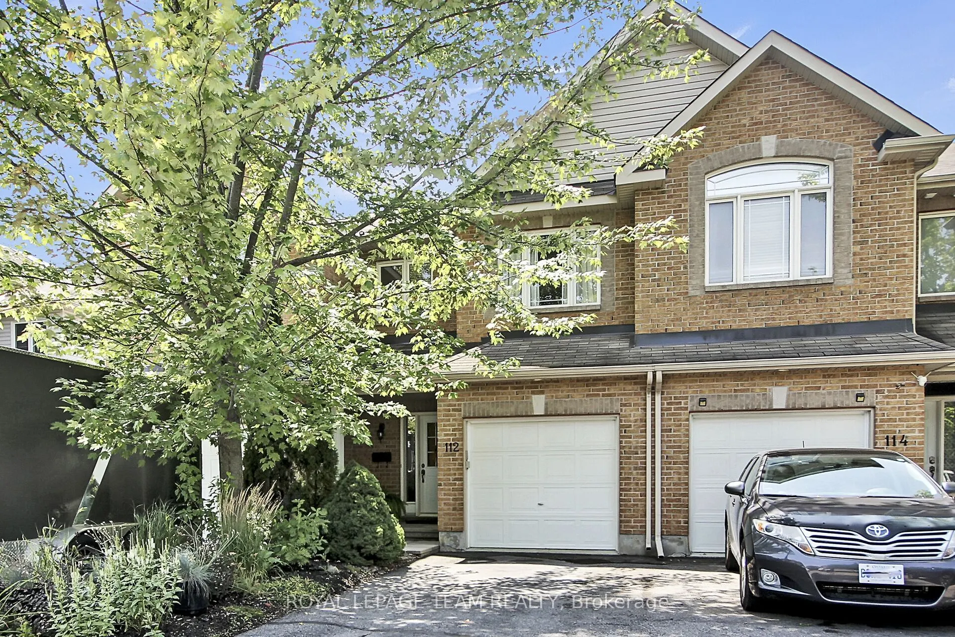 112 Talltree Crescent