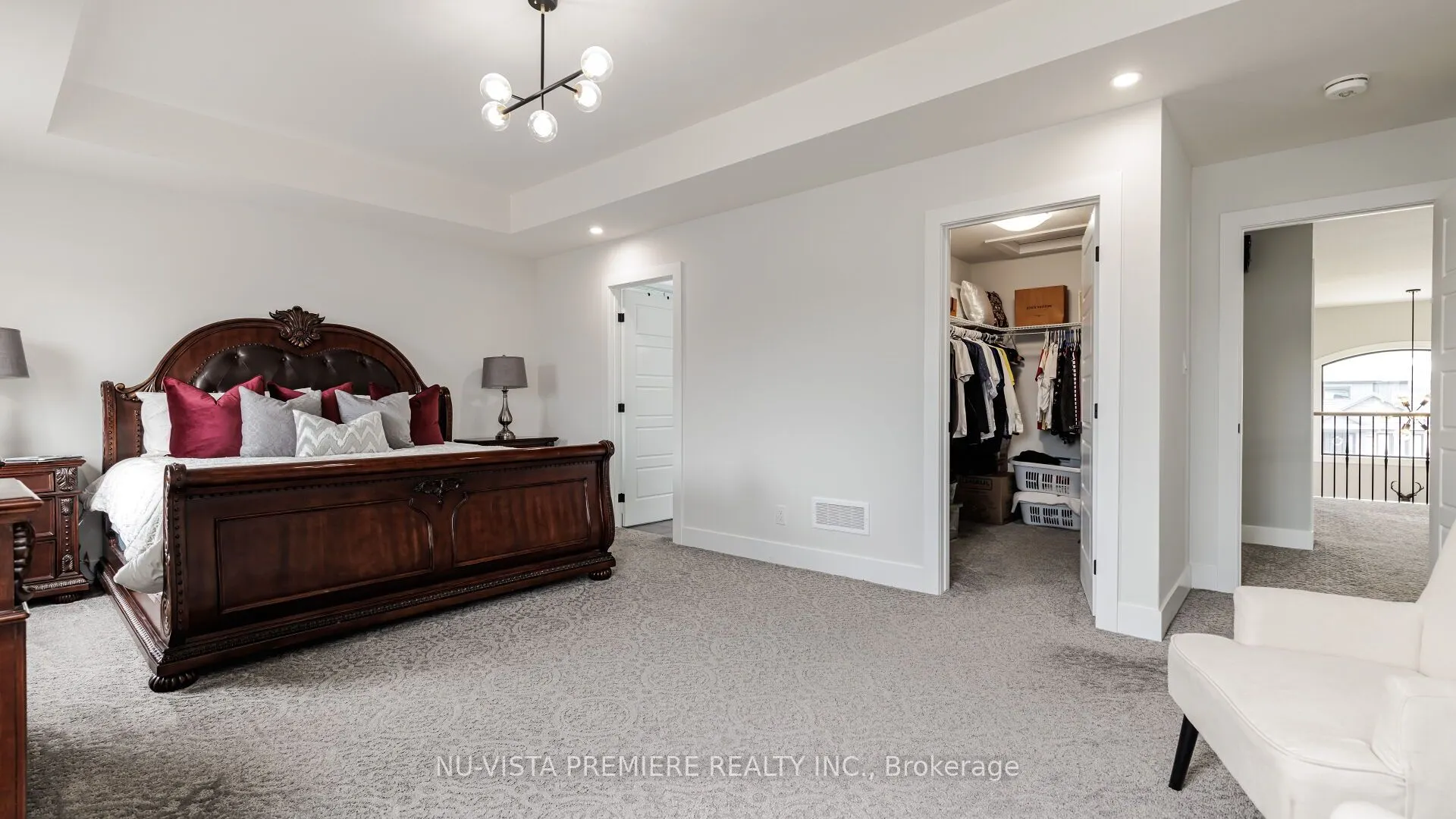 4079 Sugarmaple Crossing