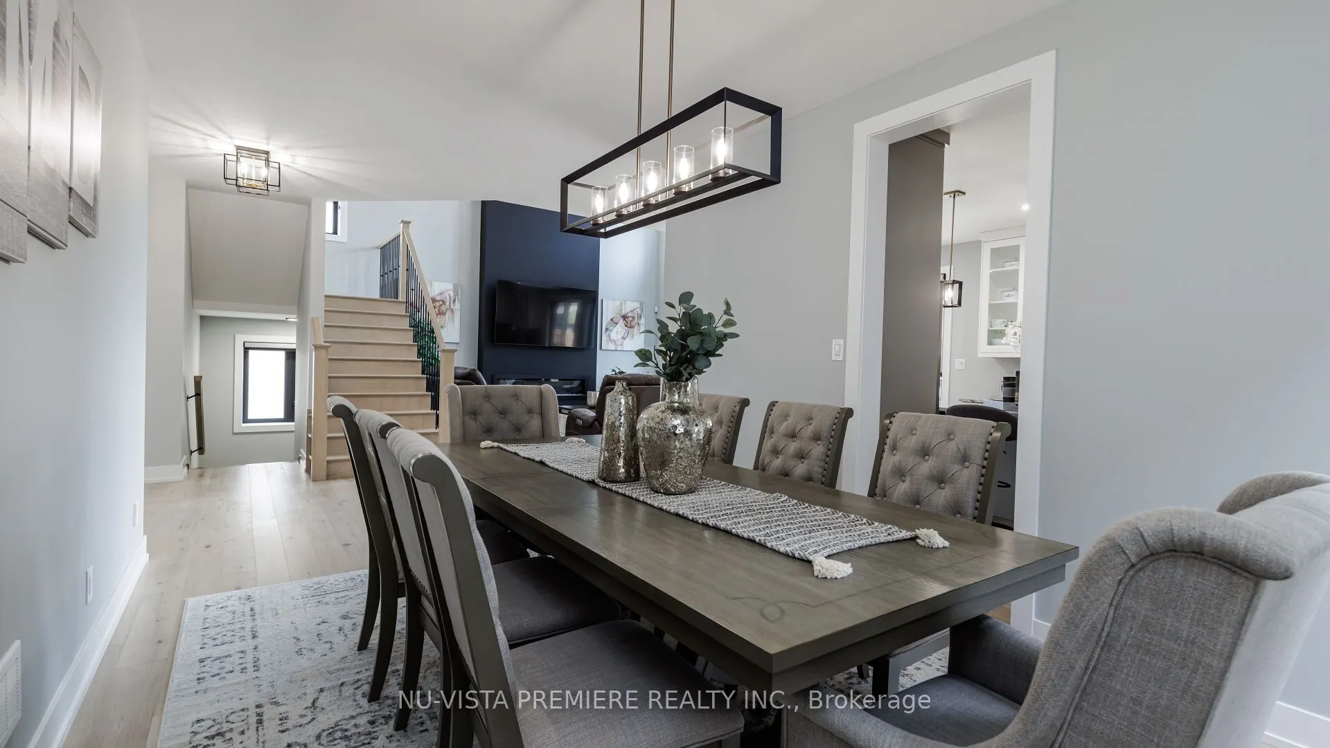 4079 Sugarmaple Crossing