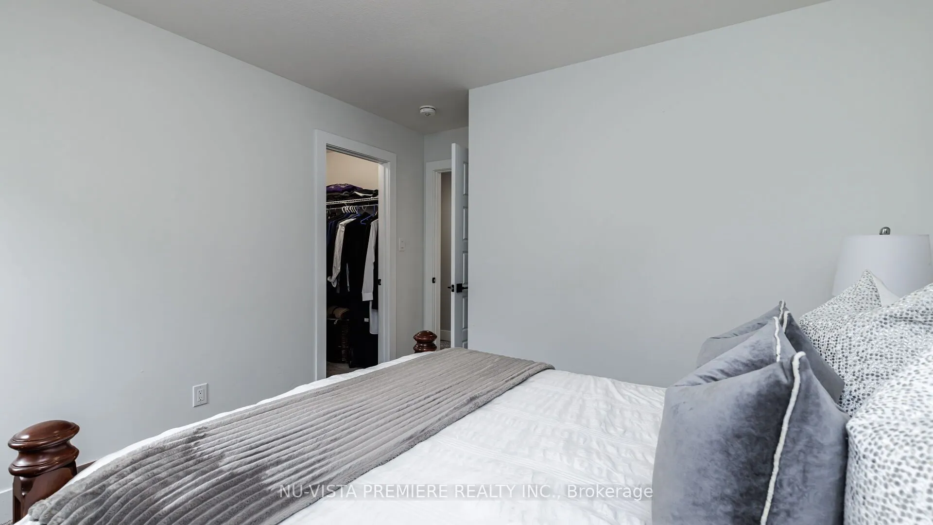4079 Sugarmaple Crossing