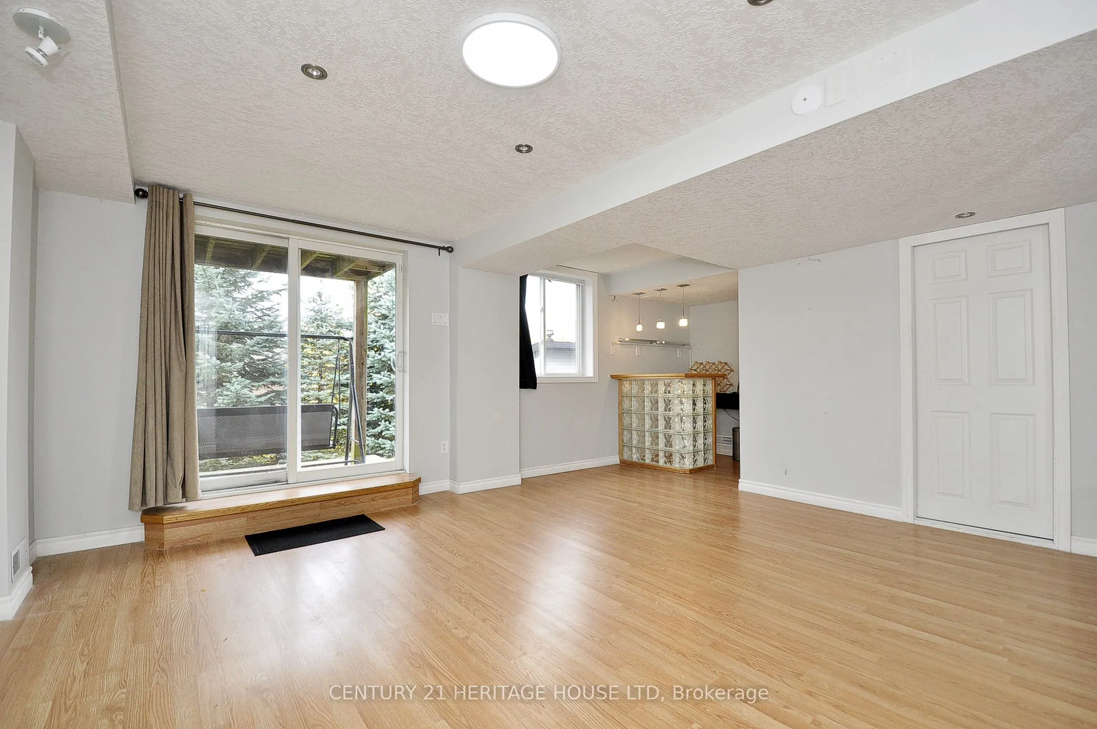 40 Swift Crescent