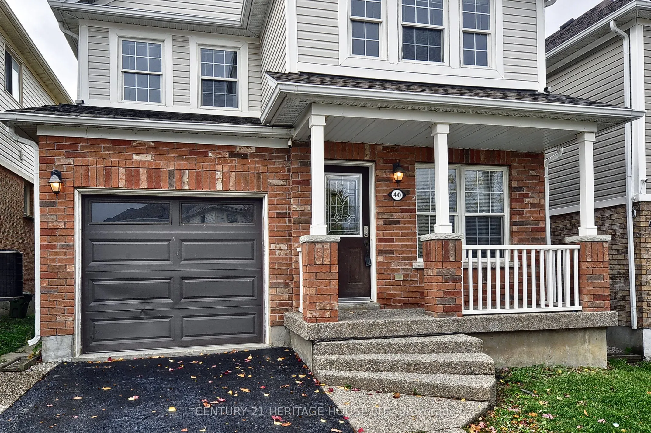 40 Swift Crescent