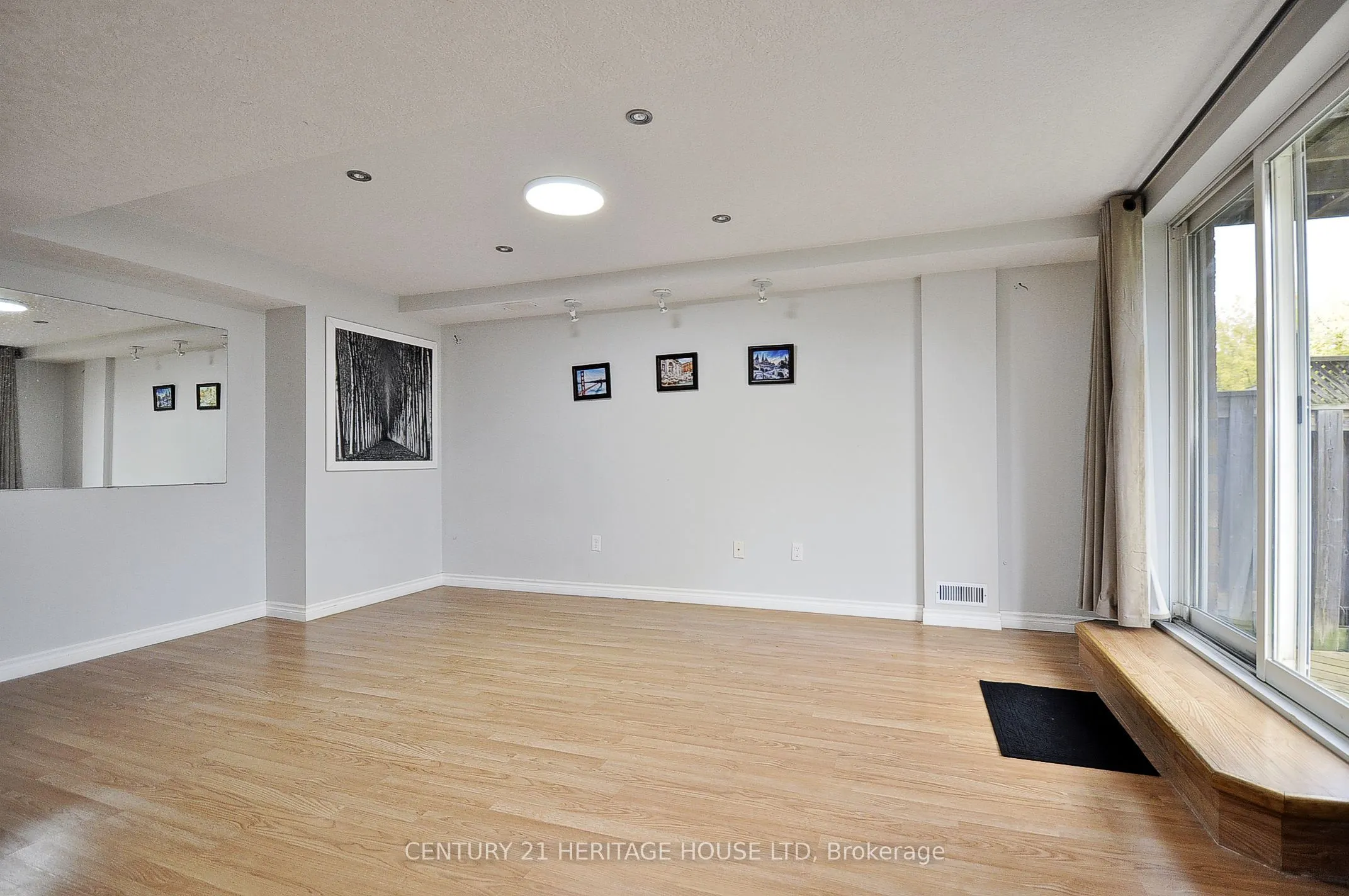 40 Swift Crescent