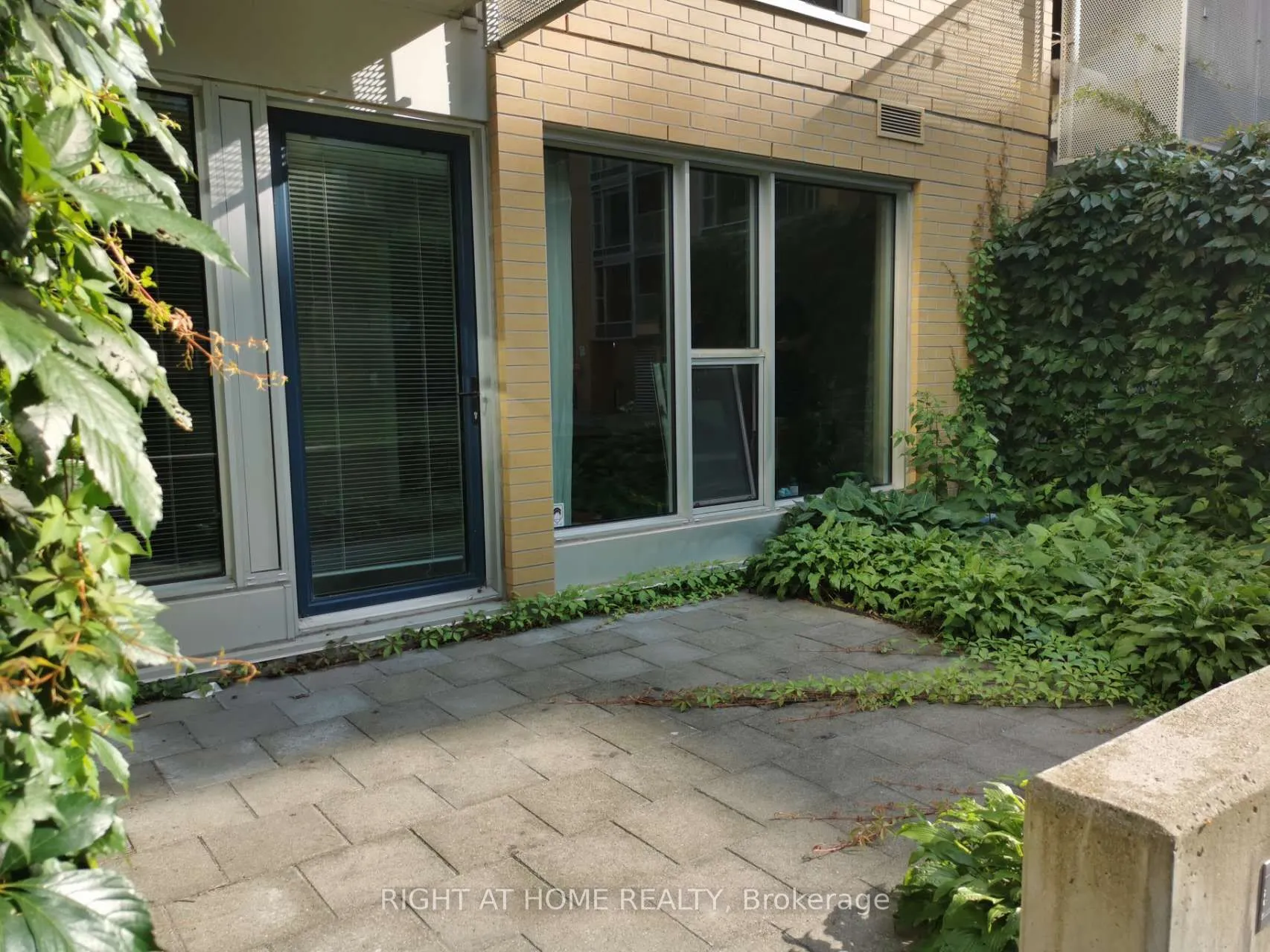 250 Lett Street, #117