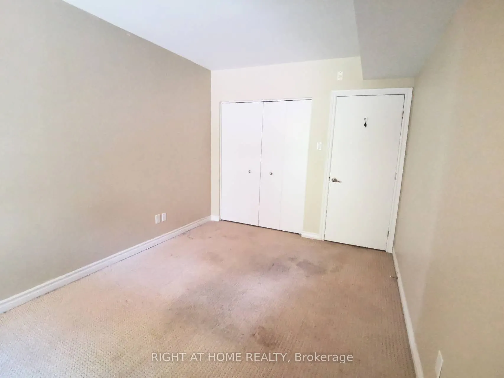 250 Lett Street, #117