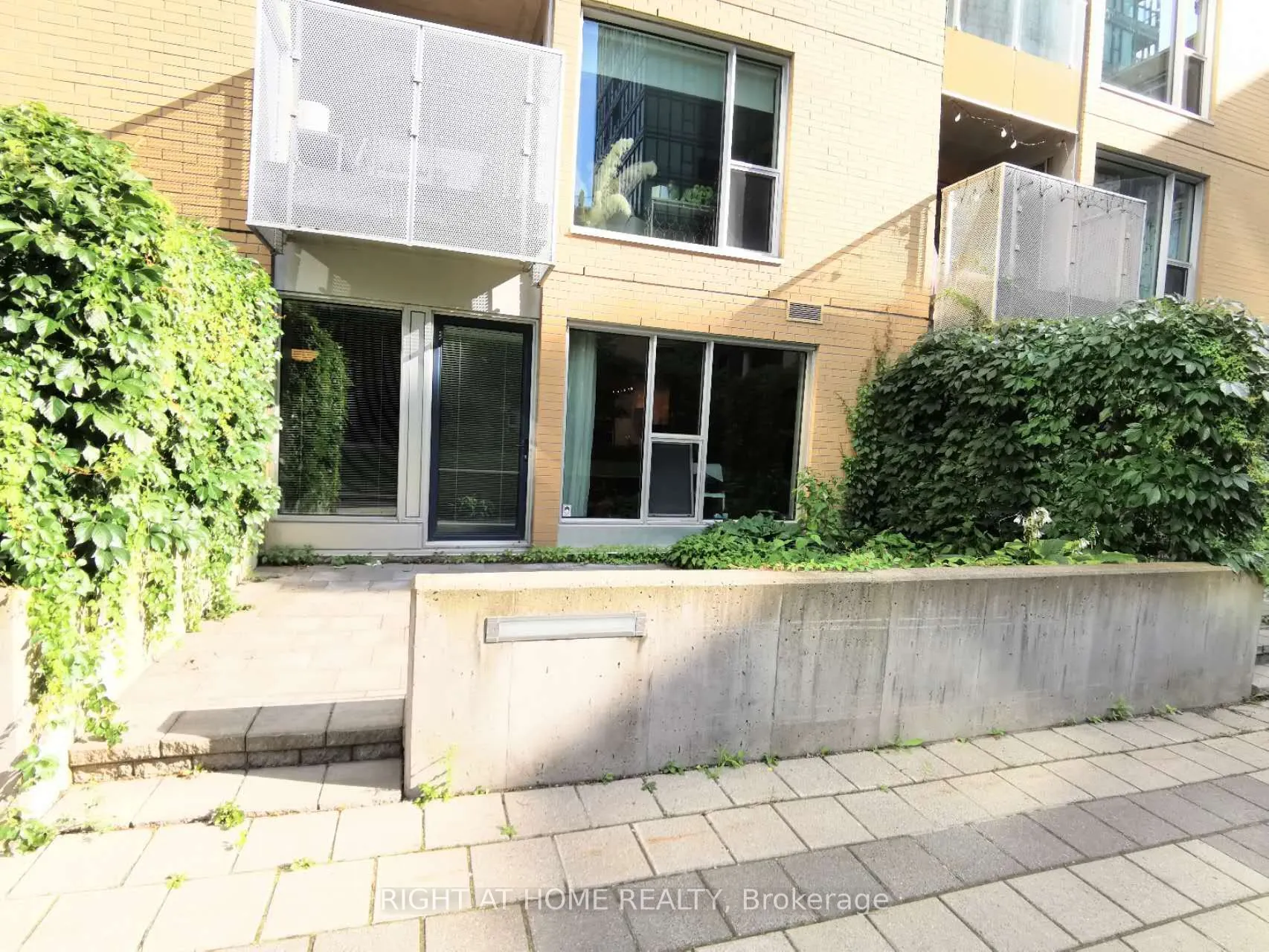 250 Lett Street, #117